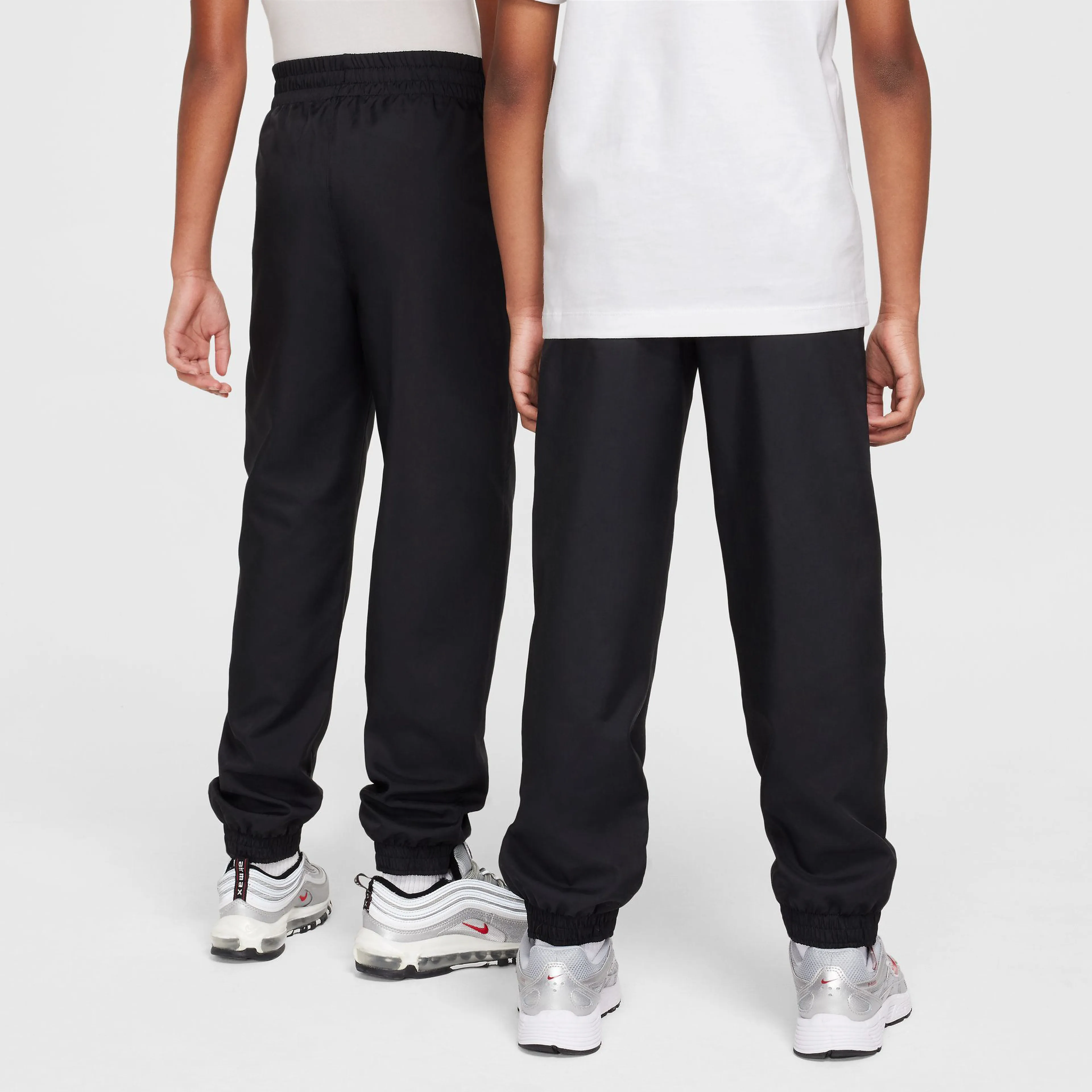 Sportswear Club Big Kids' Woven Joggers