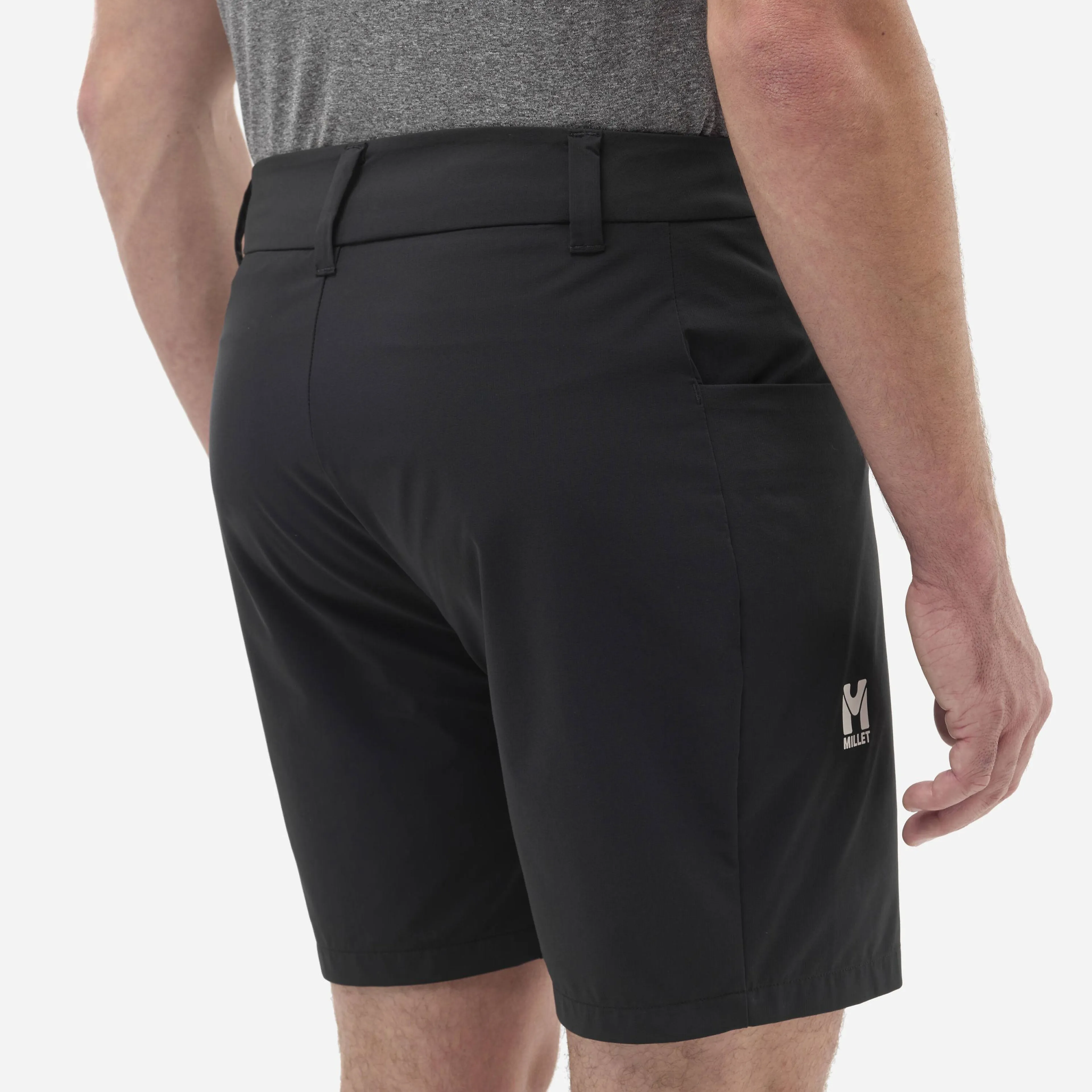UBIC SHORT M