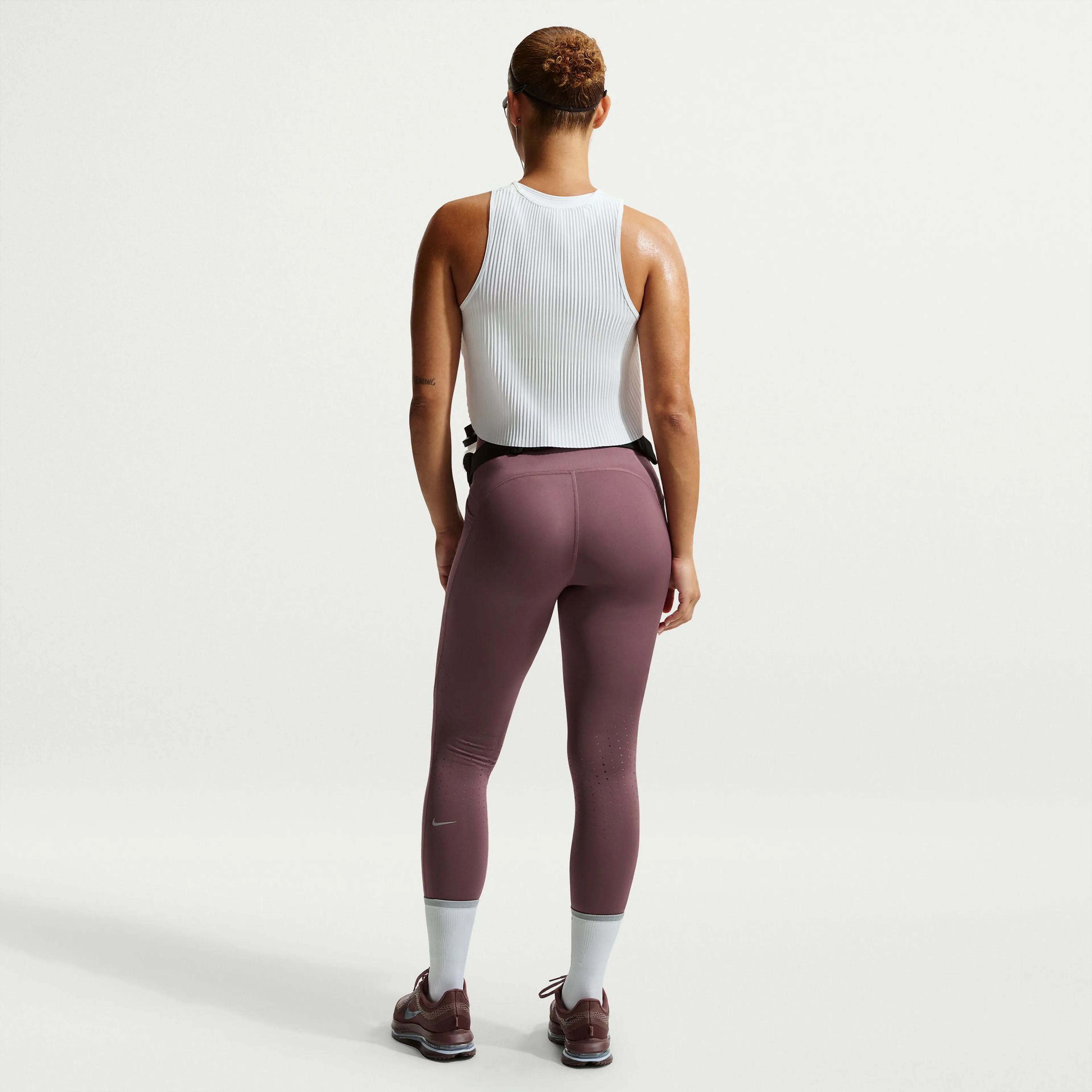 Swift Women's High-Waisted 7/8 Running Leggings with Pockets