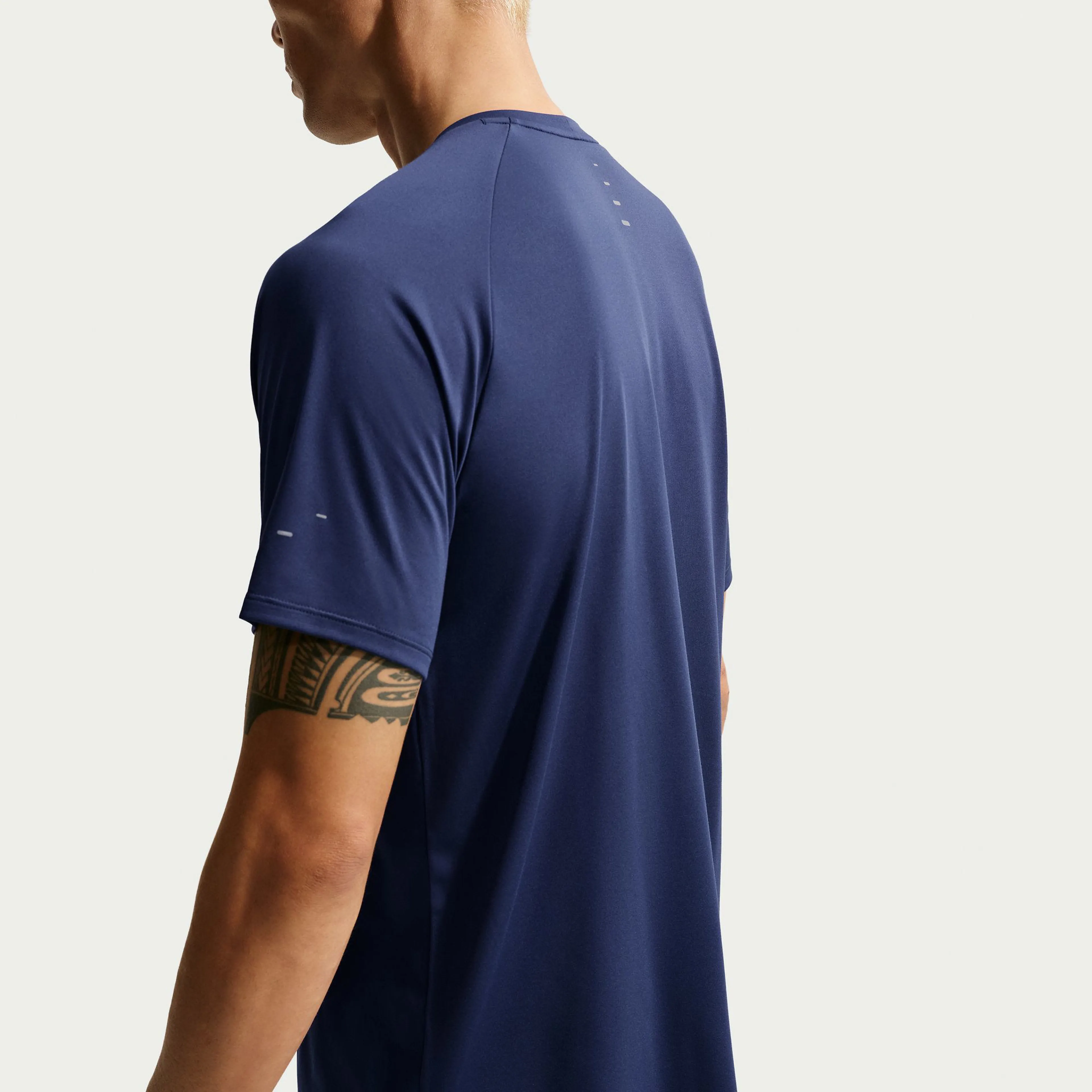 Dri-FIT ADV STRIDE TOP