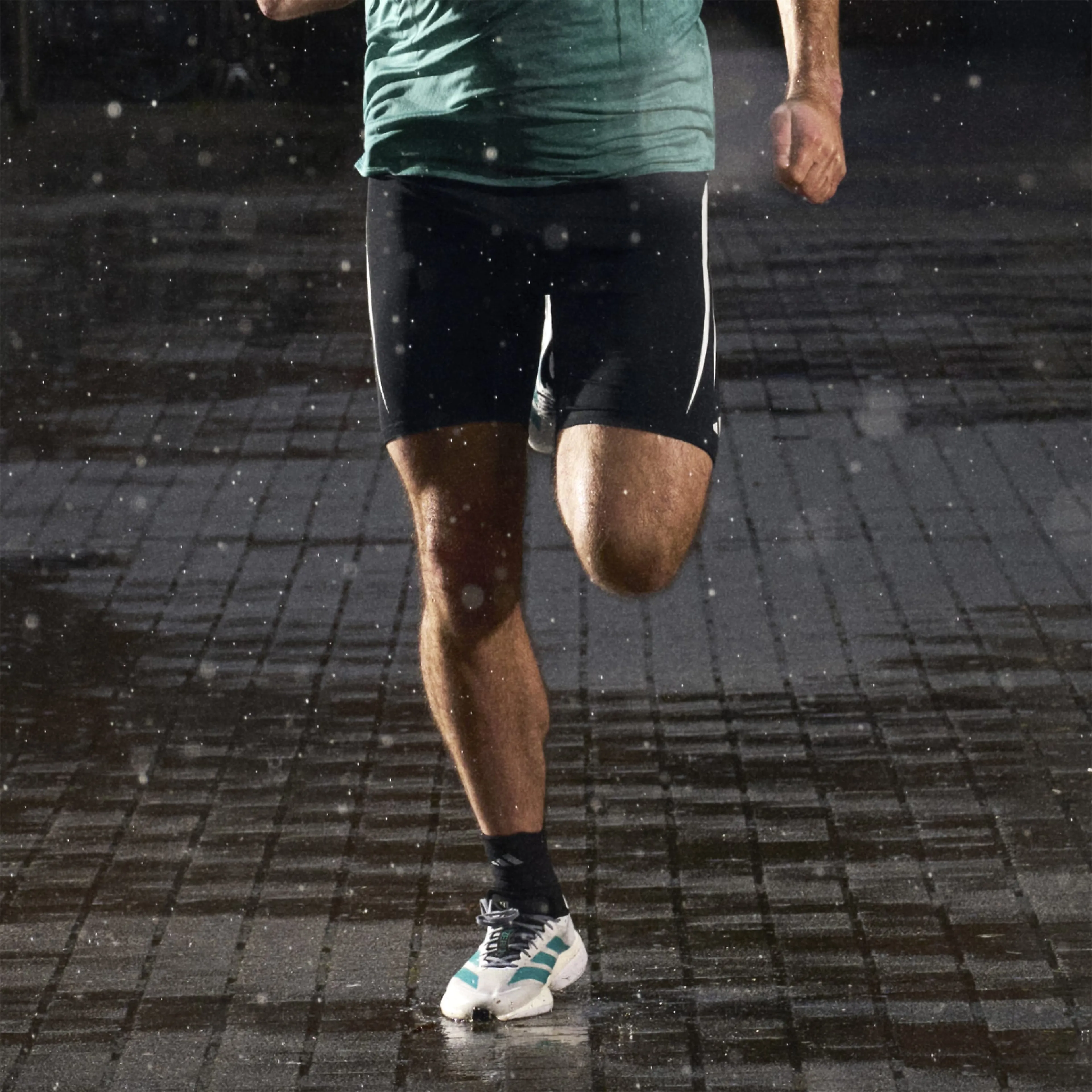 ADIZERO BOSTON 13