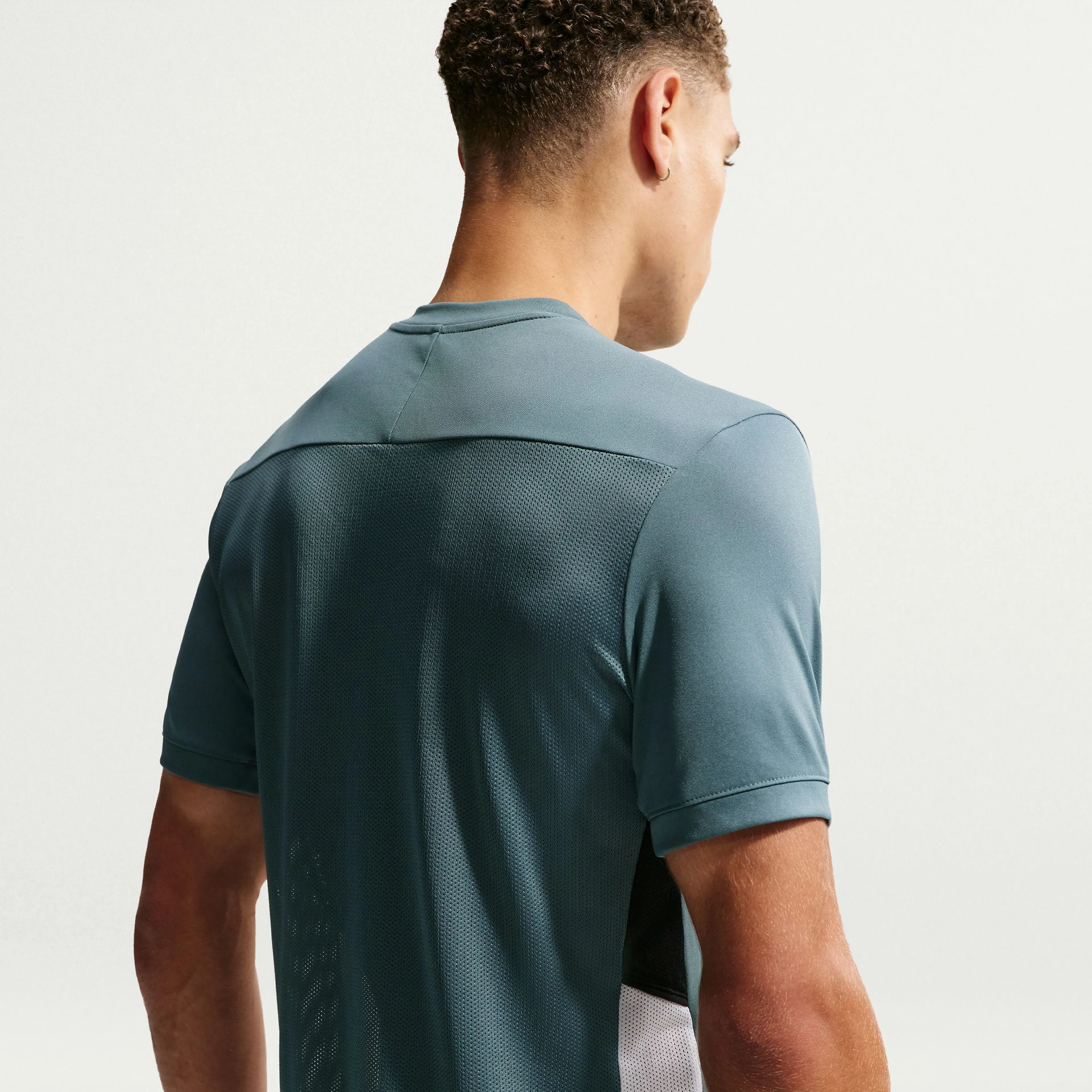 Academy Men's Dri-FIT Short-Sleeve Soccer Top