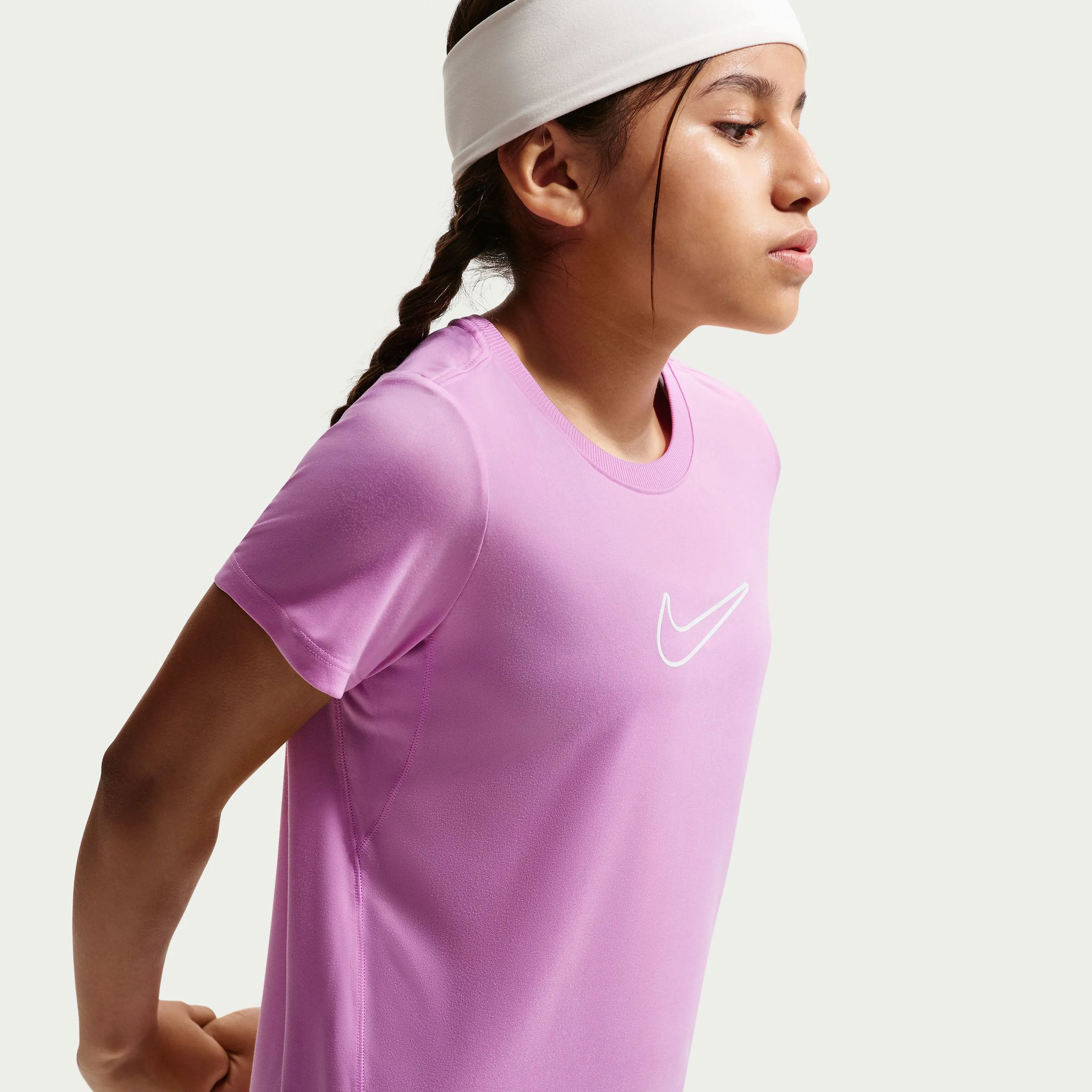 Nike One Fitted Big Kids' (Girls') Dri-FIT Short-Sleeve Top