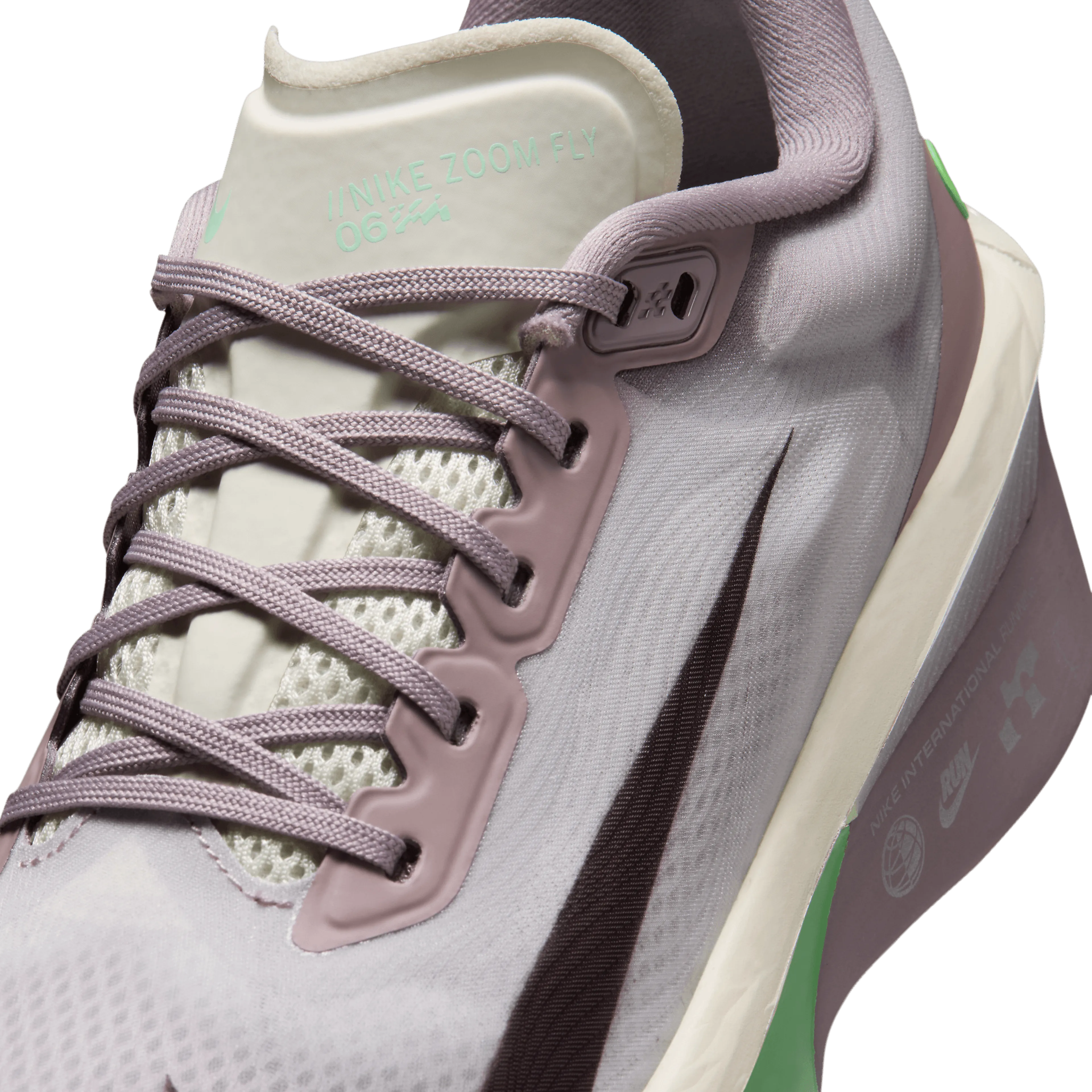 ZOOM FLY 6