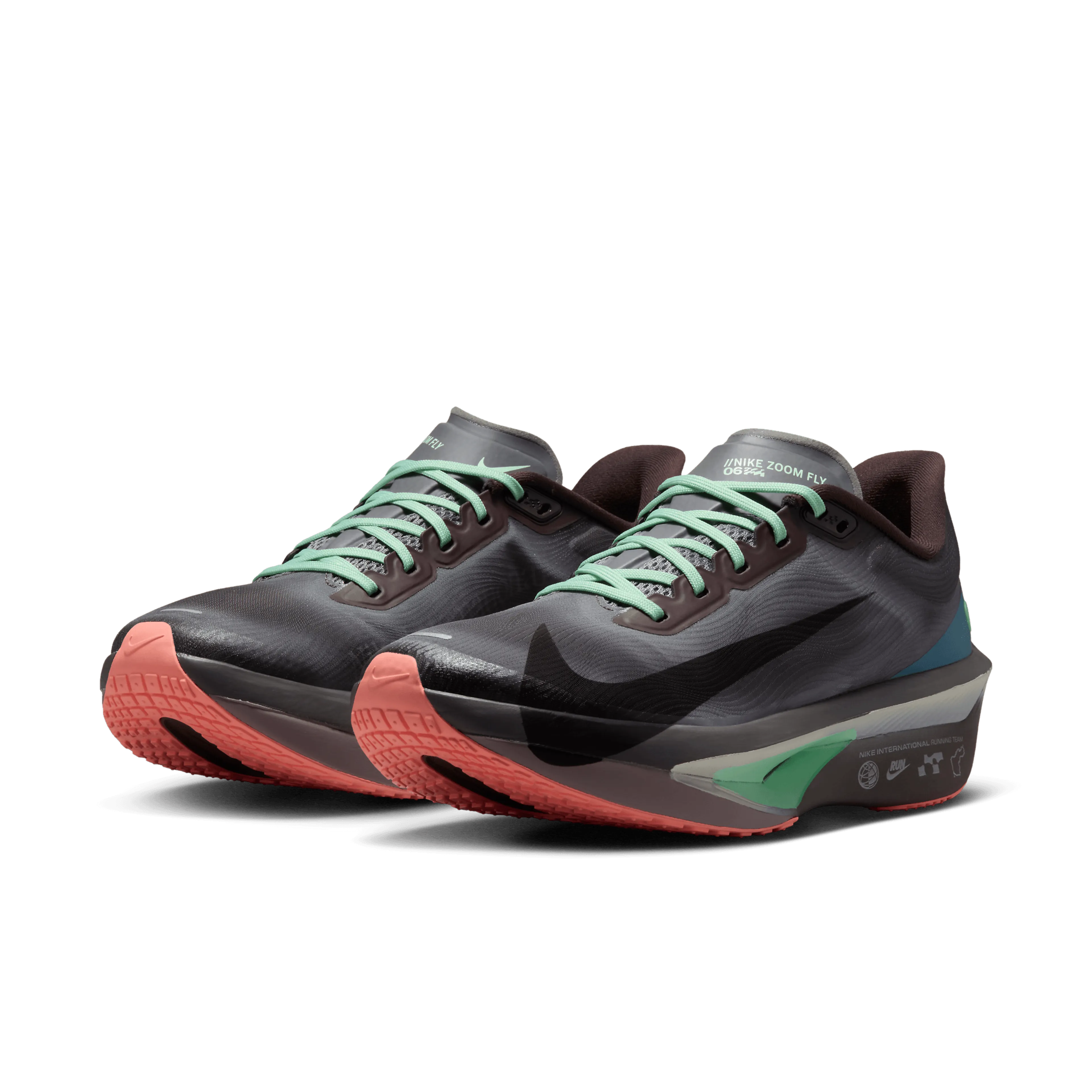 ZOOM FLY 6