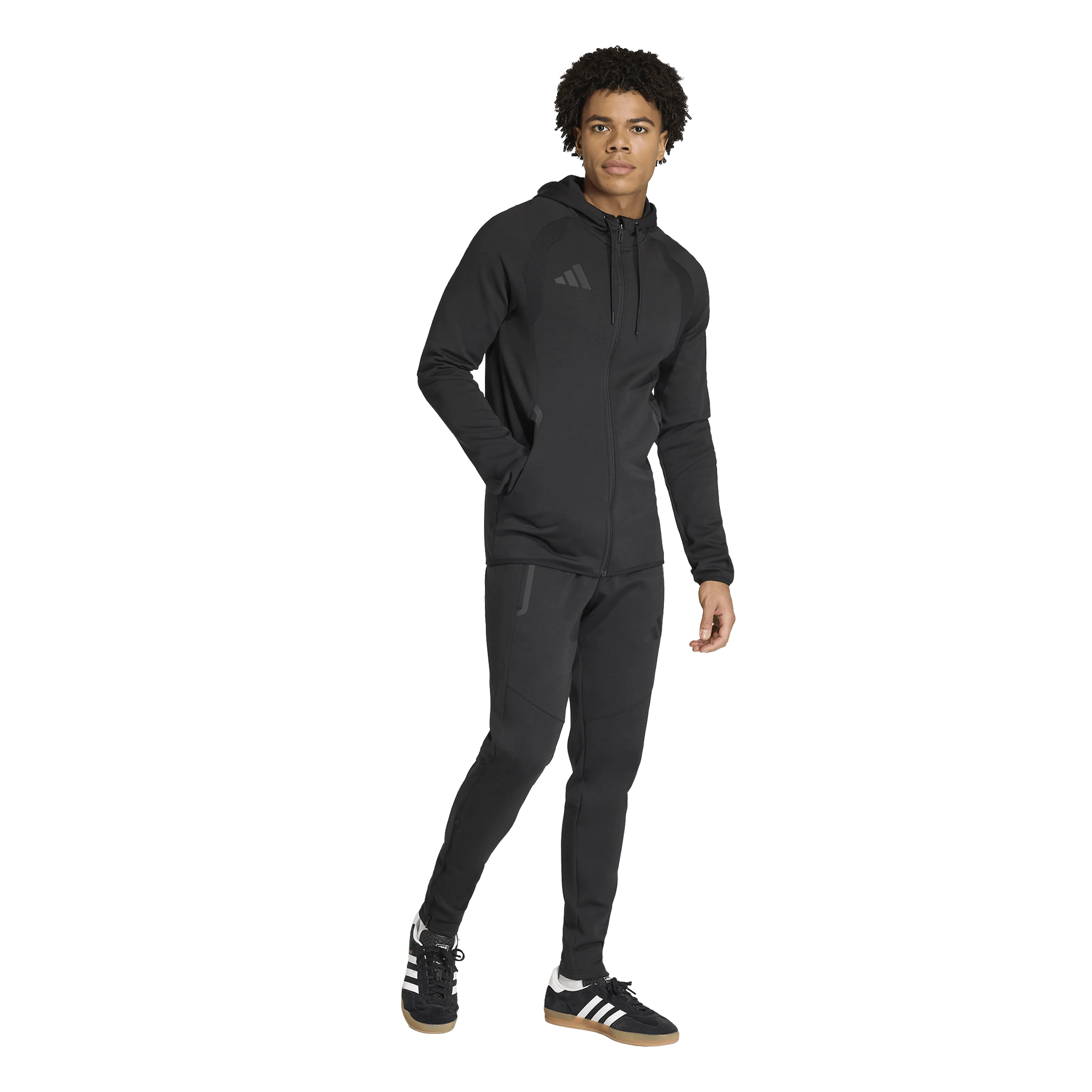 TIRO TRAVEL SWEAT HOODIE  