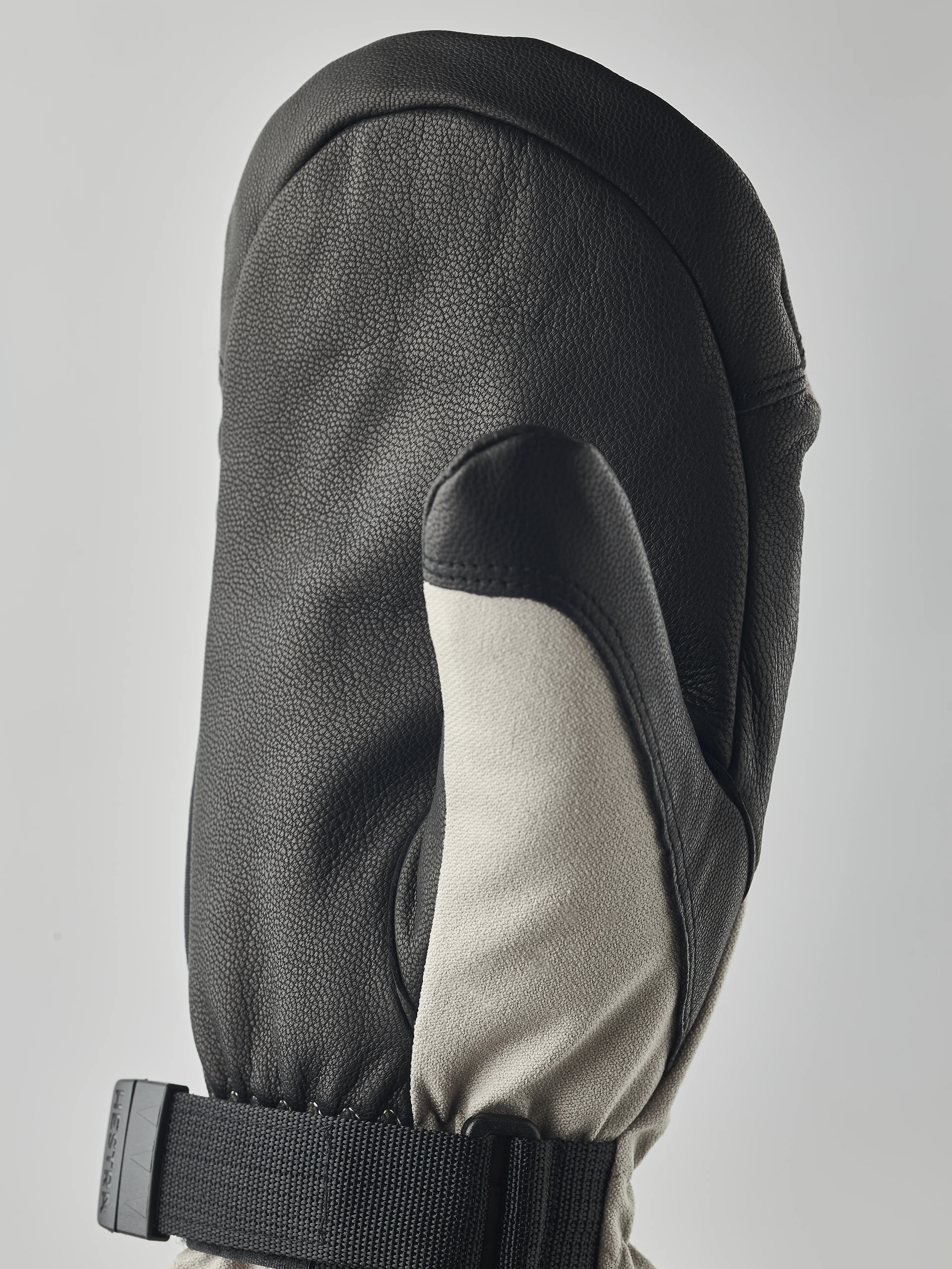 CZone Mountain - mitt