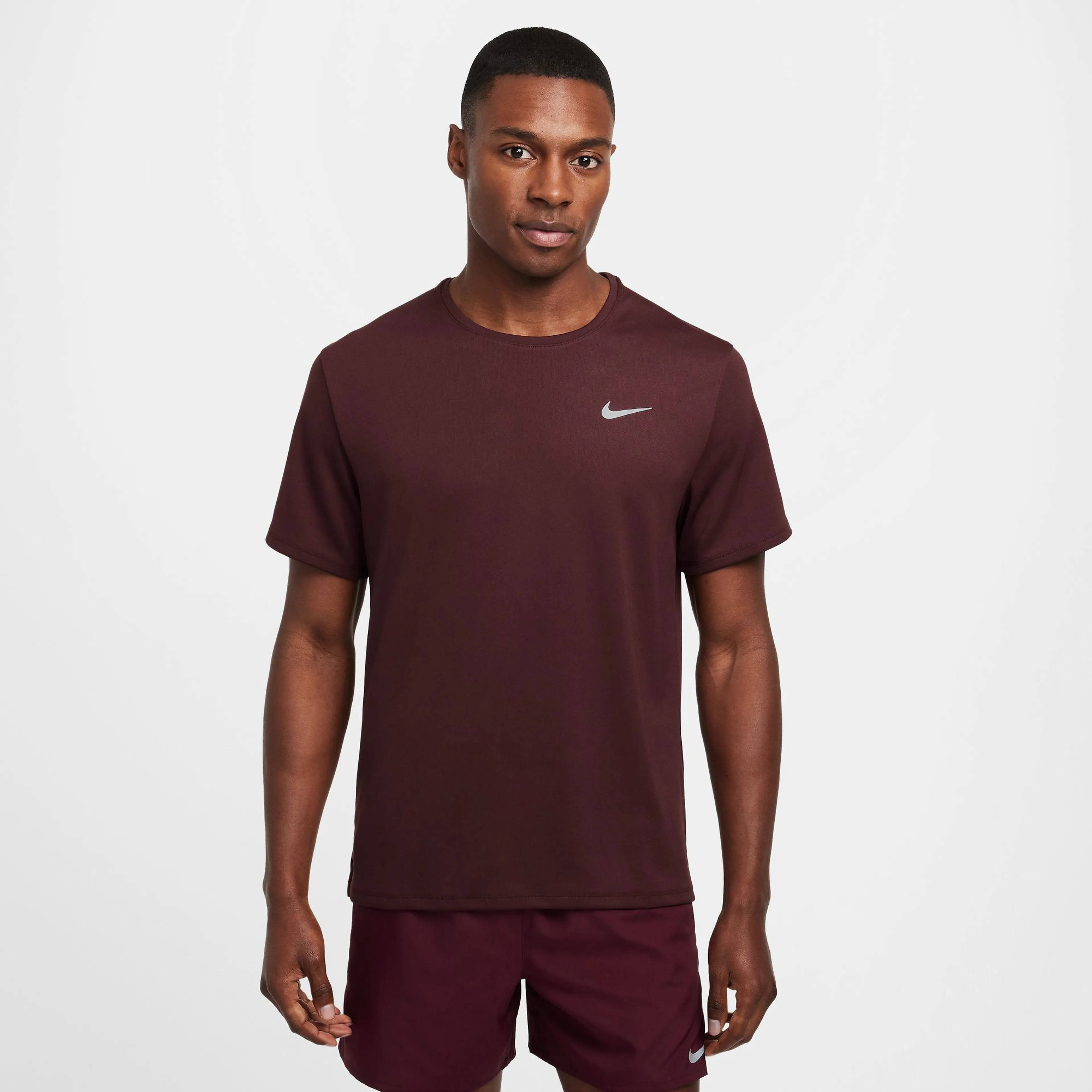 Dri-FIT UV Miler teknisk t-skjorte herre Dri-FIT UV Miler teknisk t-skjorte herre