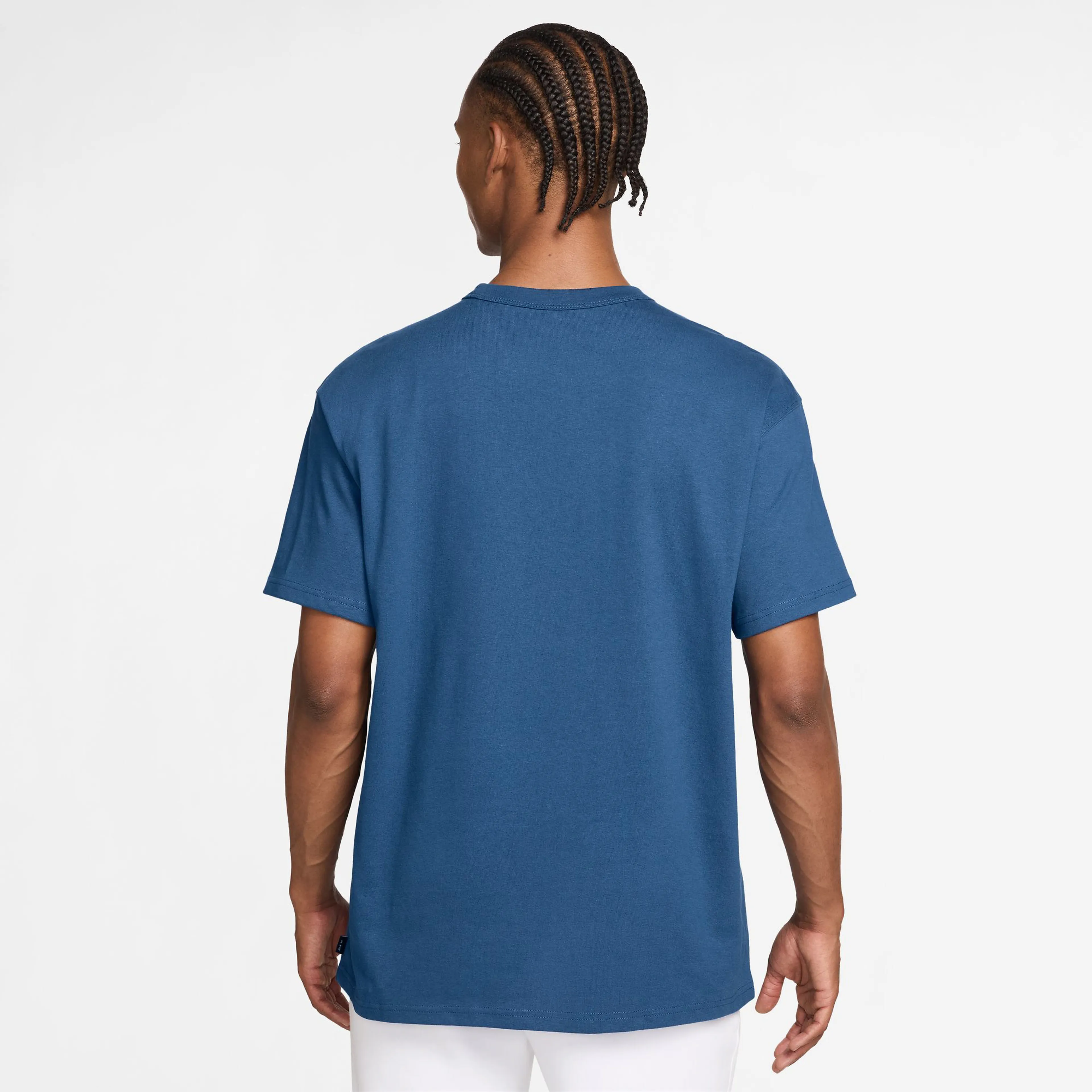 Sportswear Premium Essentials Men's T-Shirt