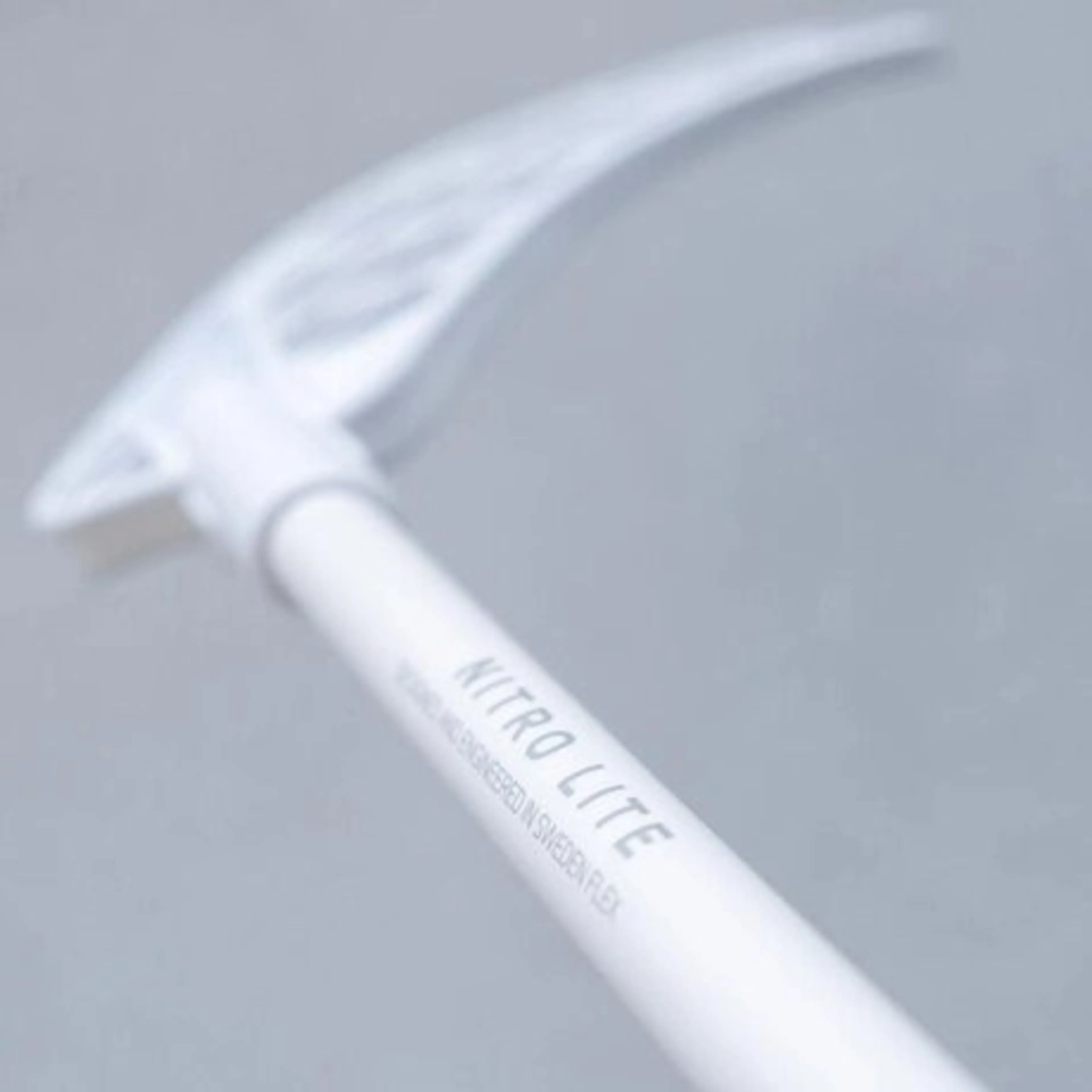 Nitrolite Hawk F27 96 cm