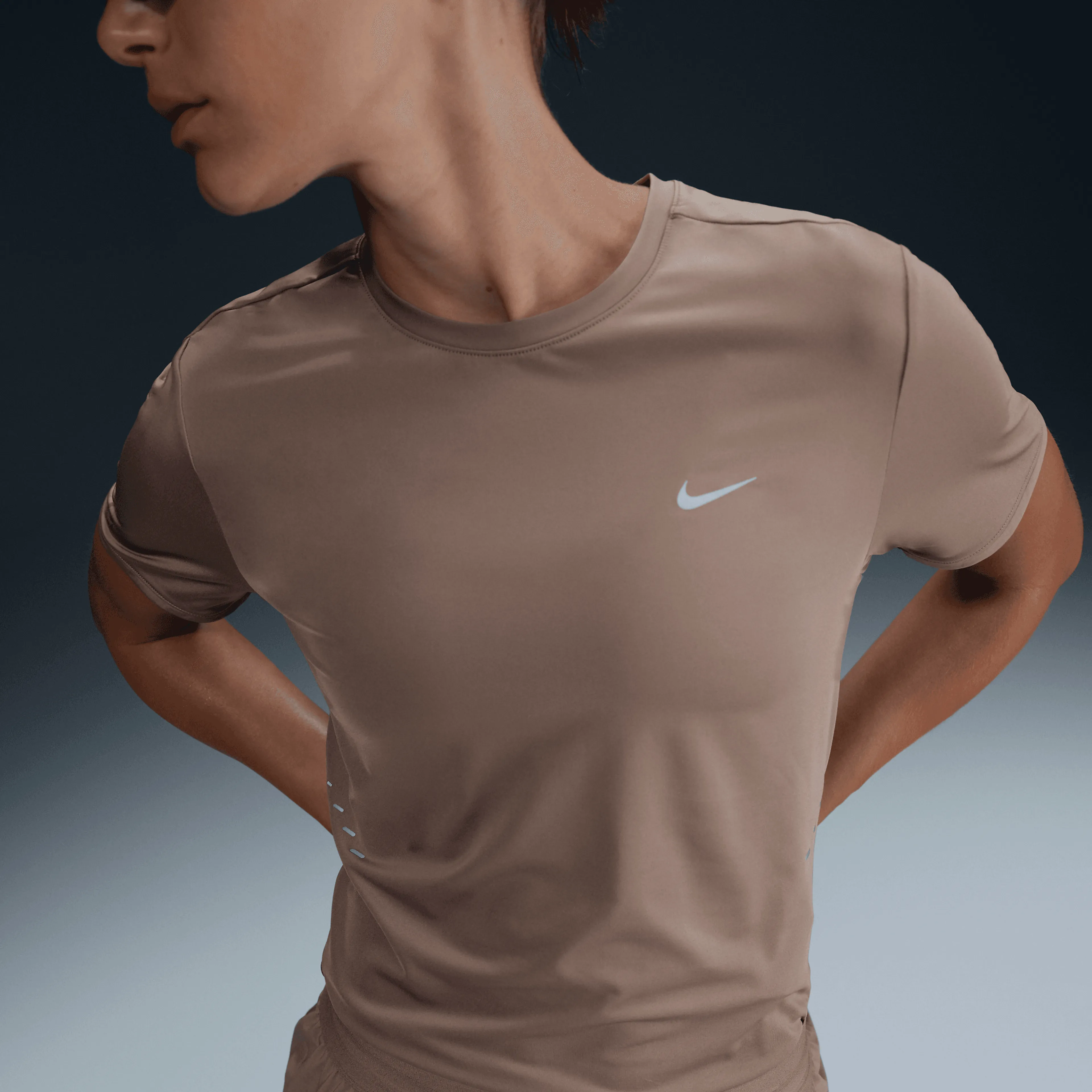 Swift Dri-FIT Short Sleeve Top