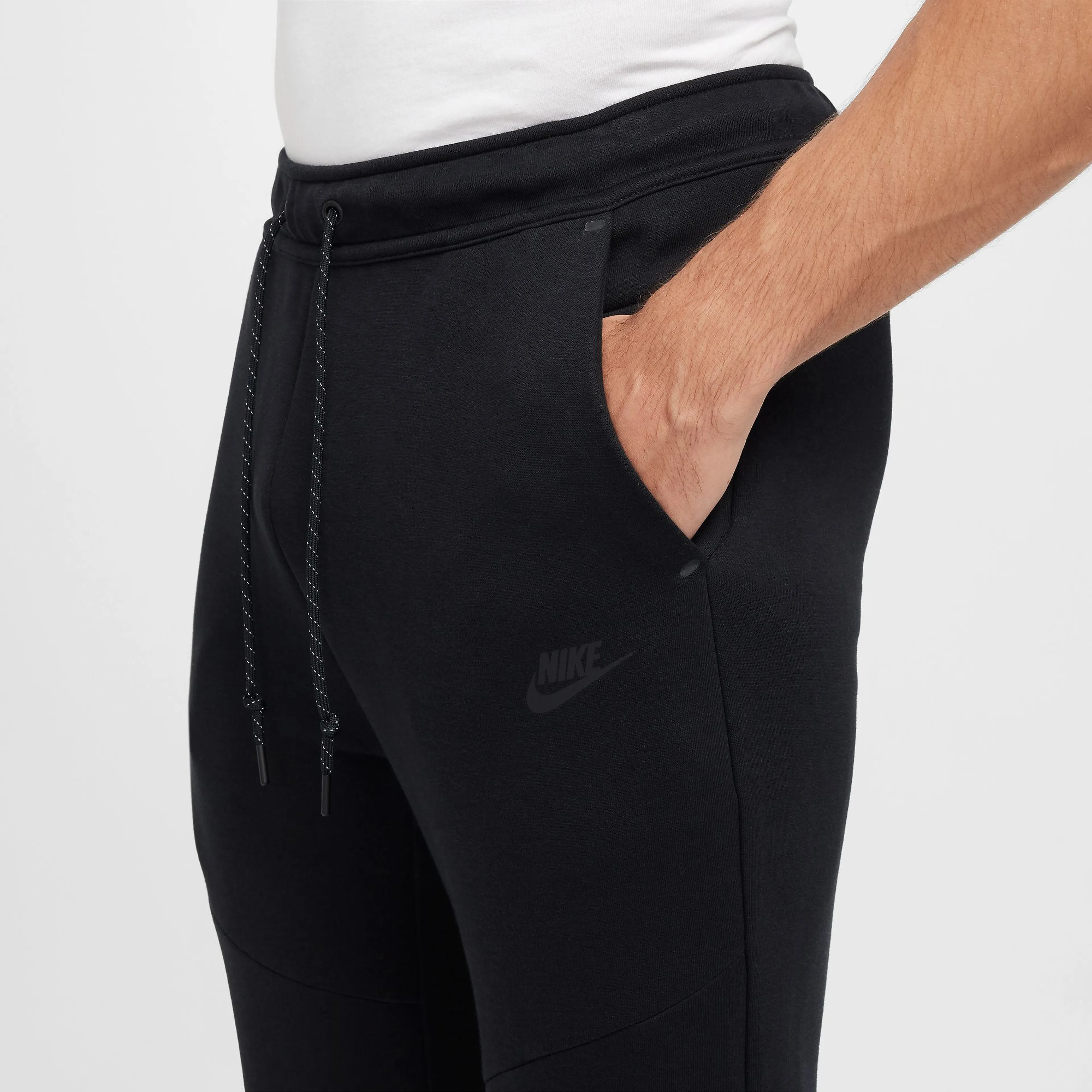 Tech Men's Fleece Joggers