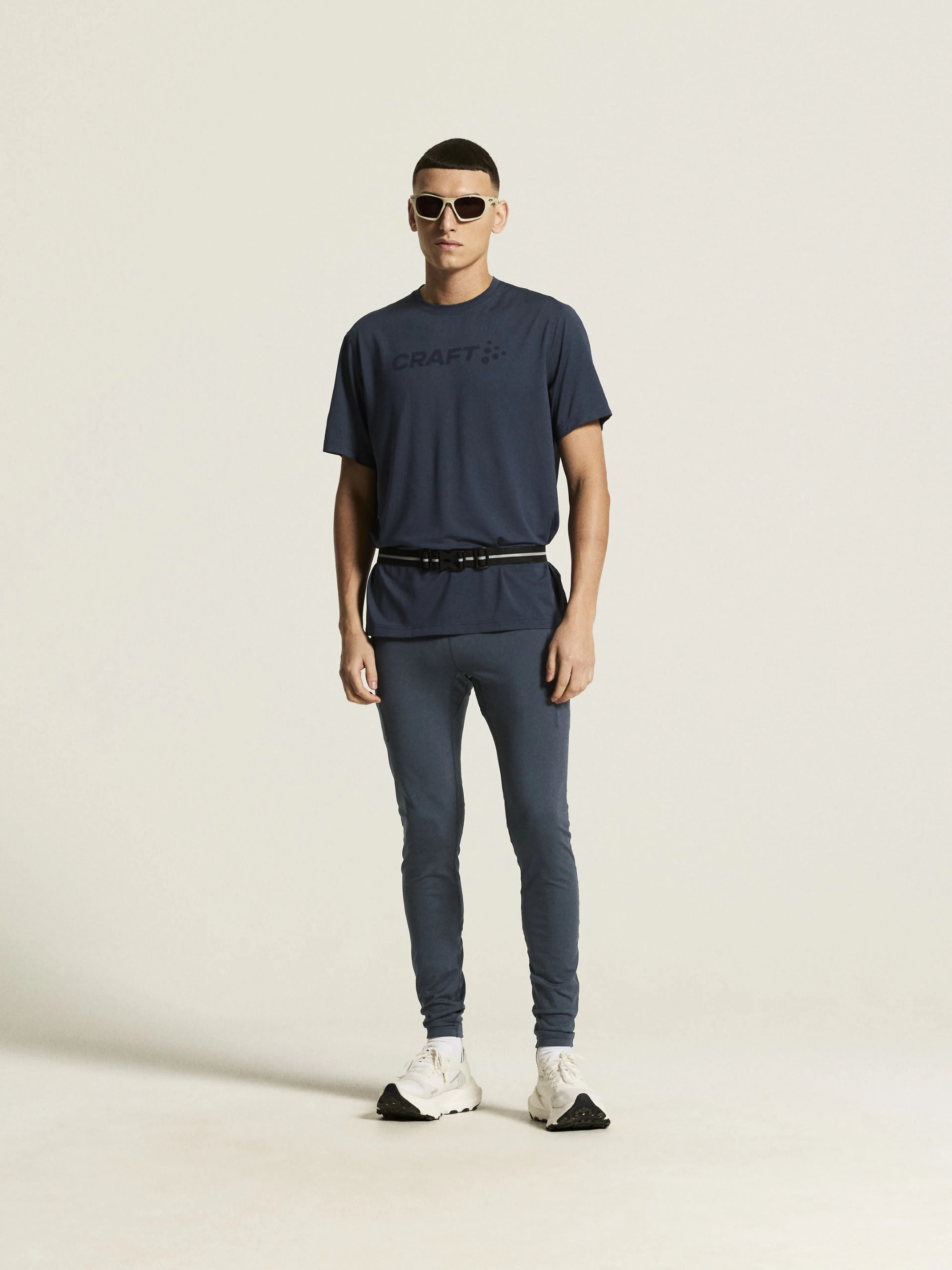 Essence Logo Tee 2 M