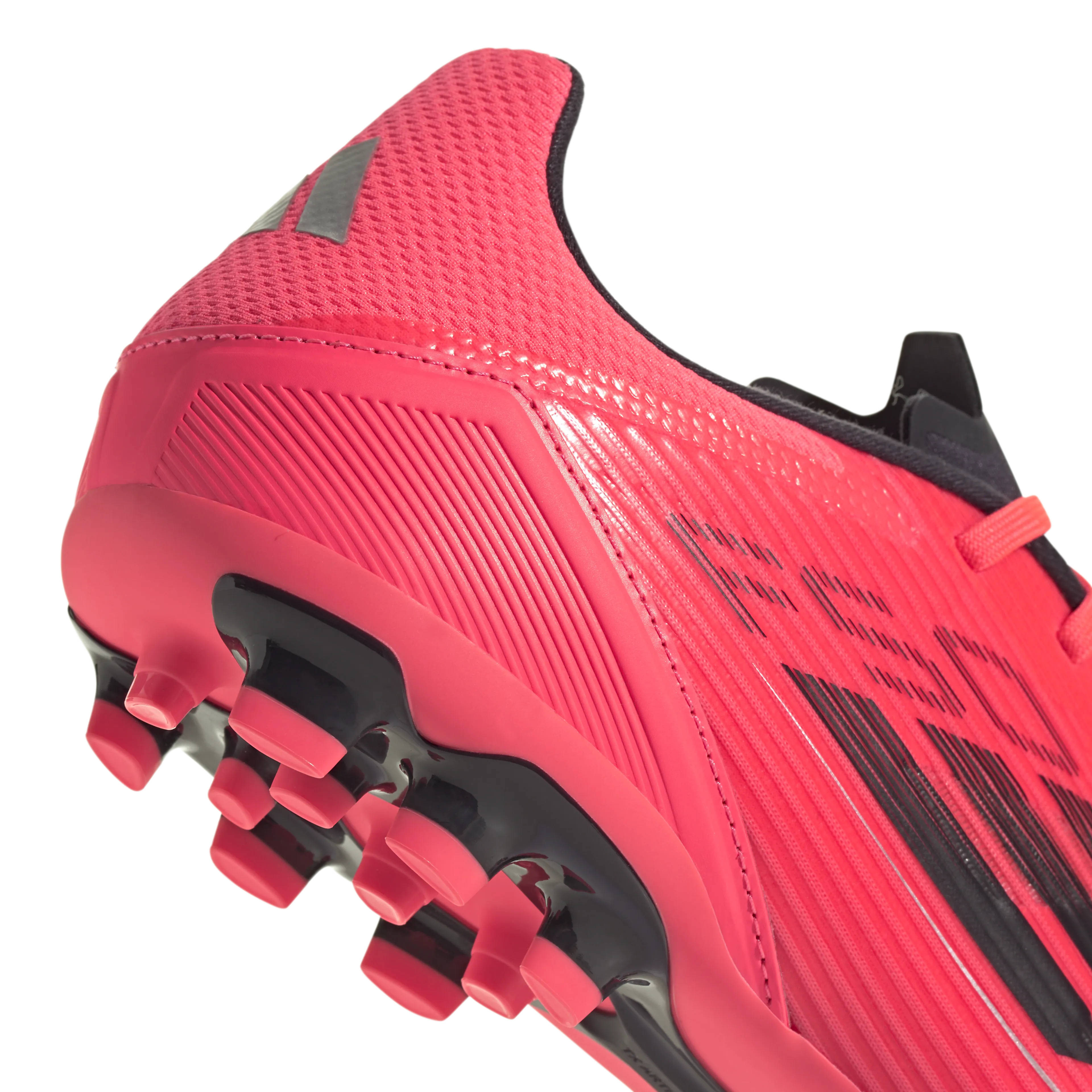 F50 League Artificial Grass Fotballsko Kunstgress