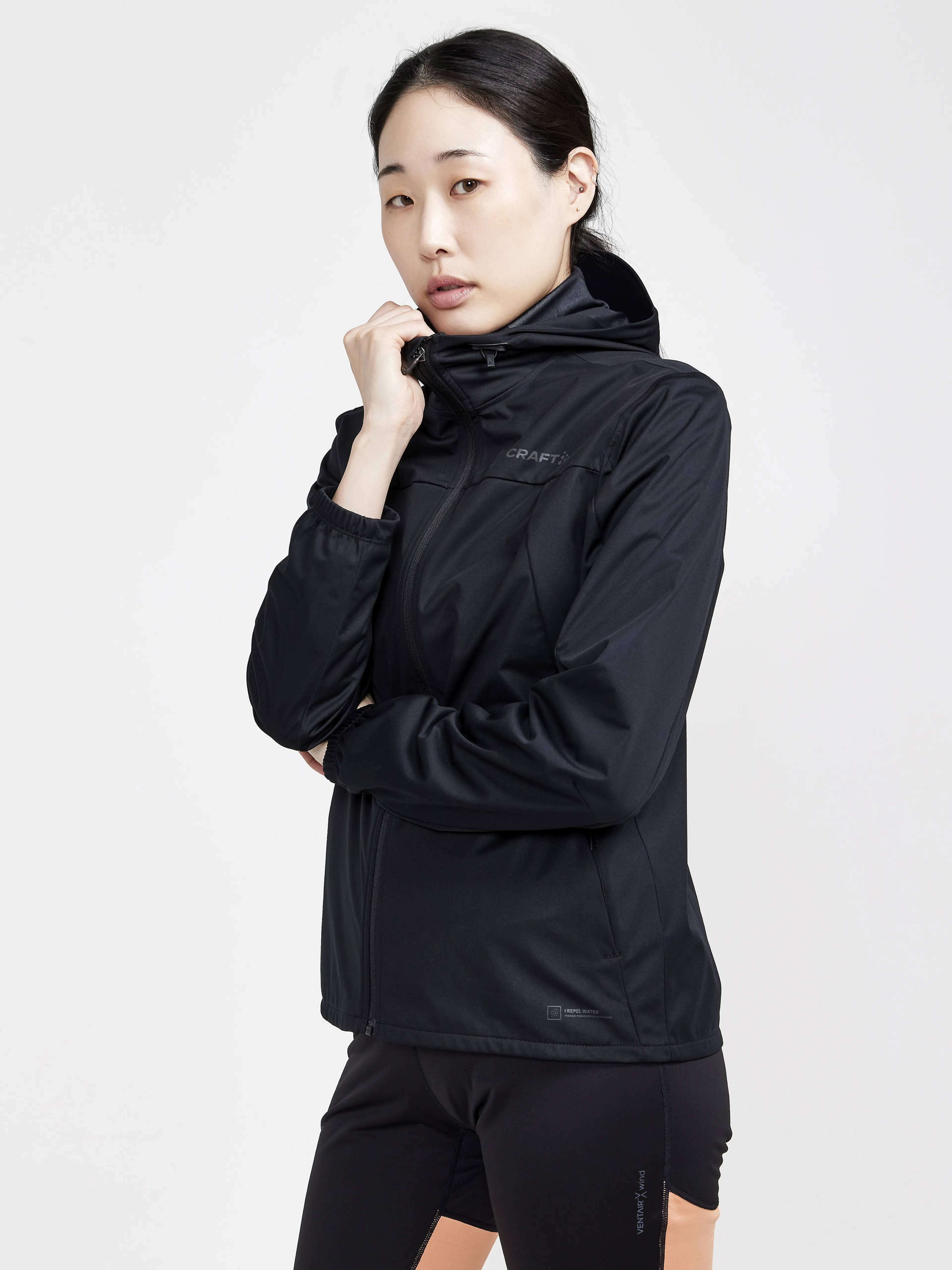 Adv Essence Hydro Jacket W