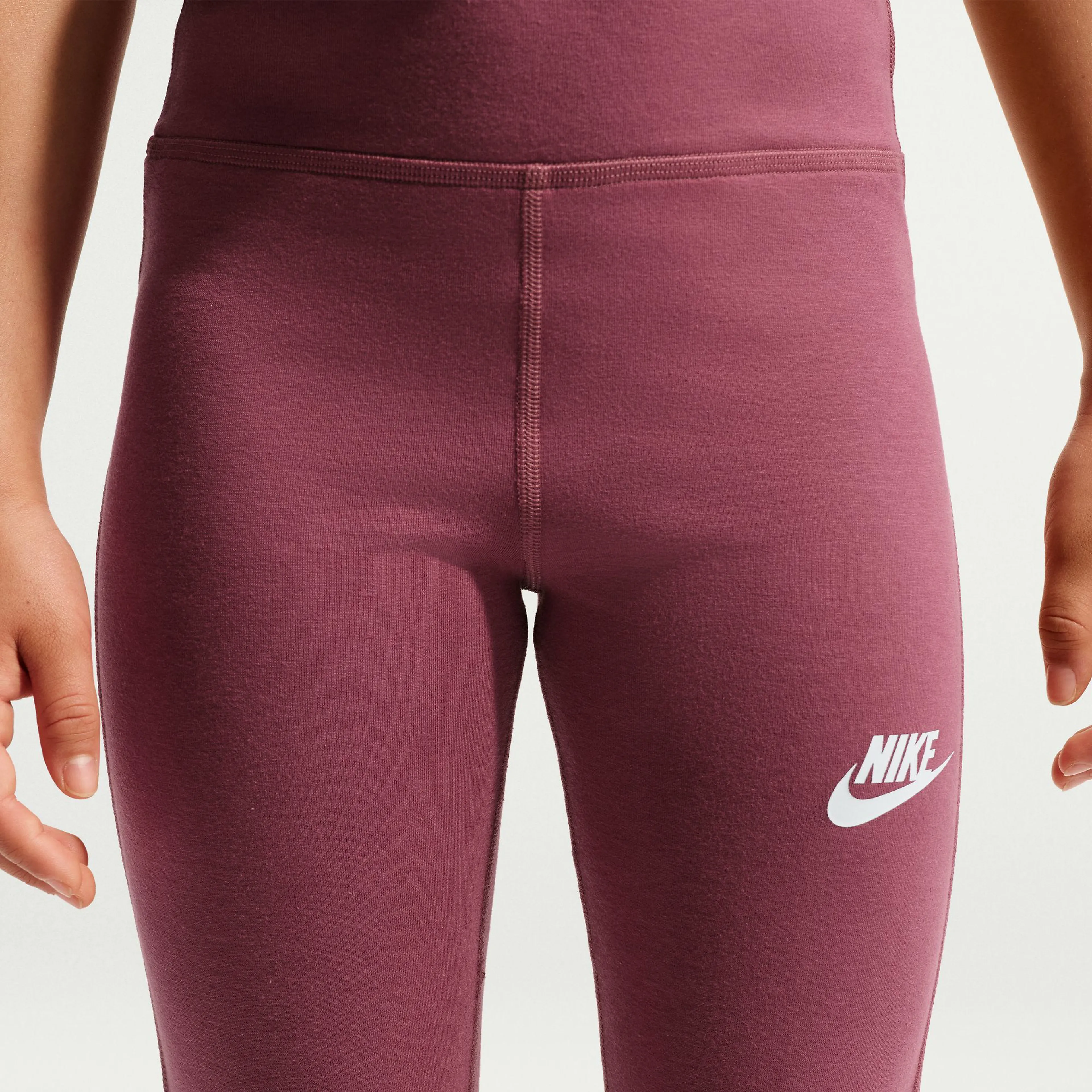 Sportswear Classic Girls' High-Waisted Flared Leggings