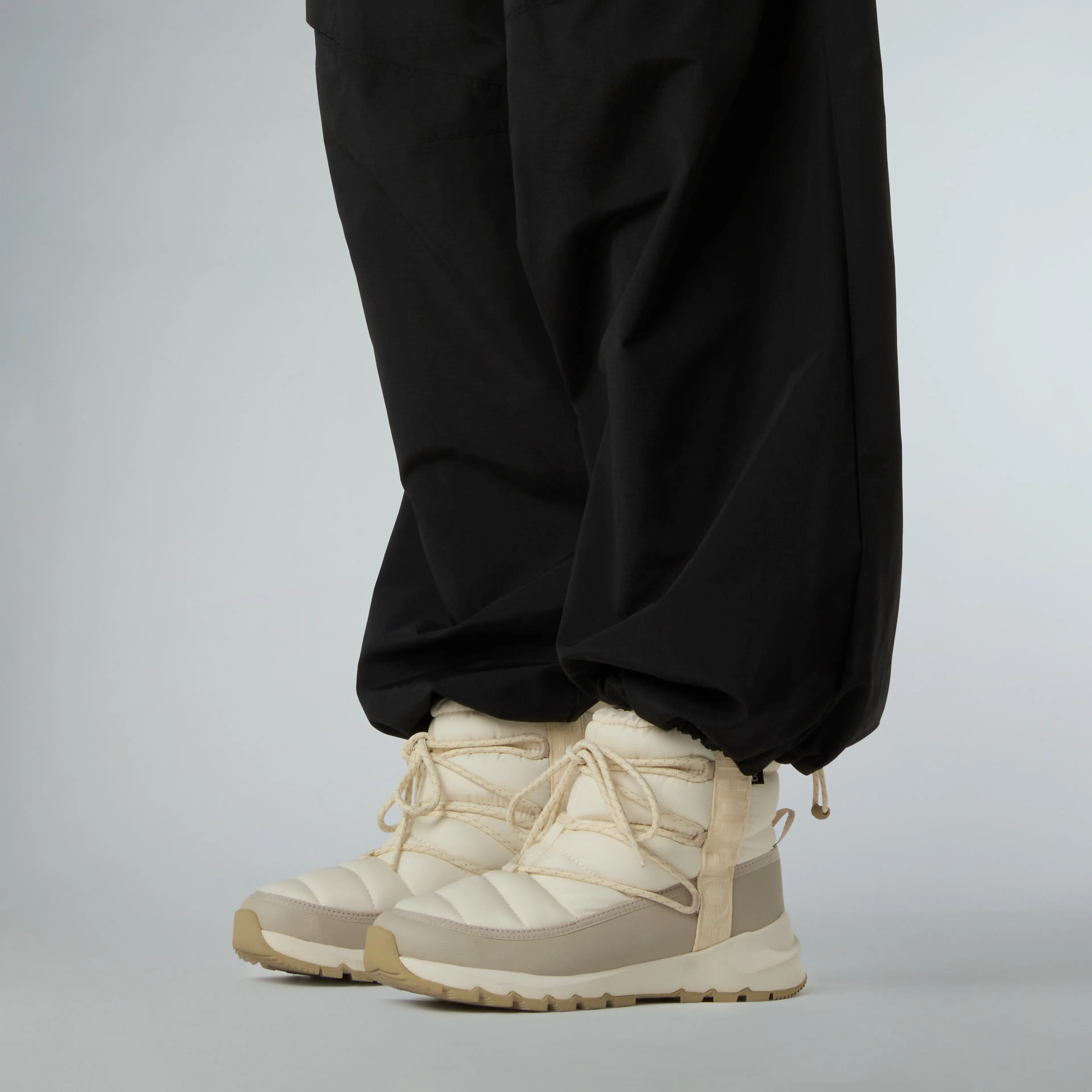 W THERMOBALL LACE UP WP