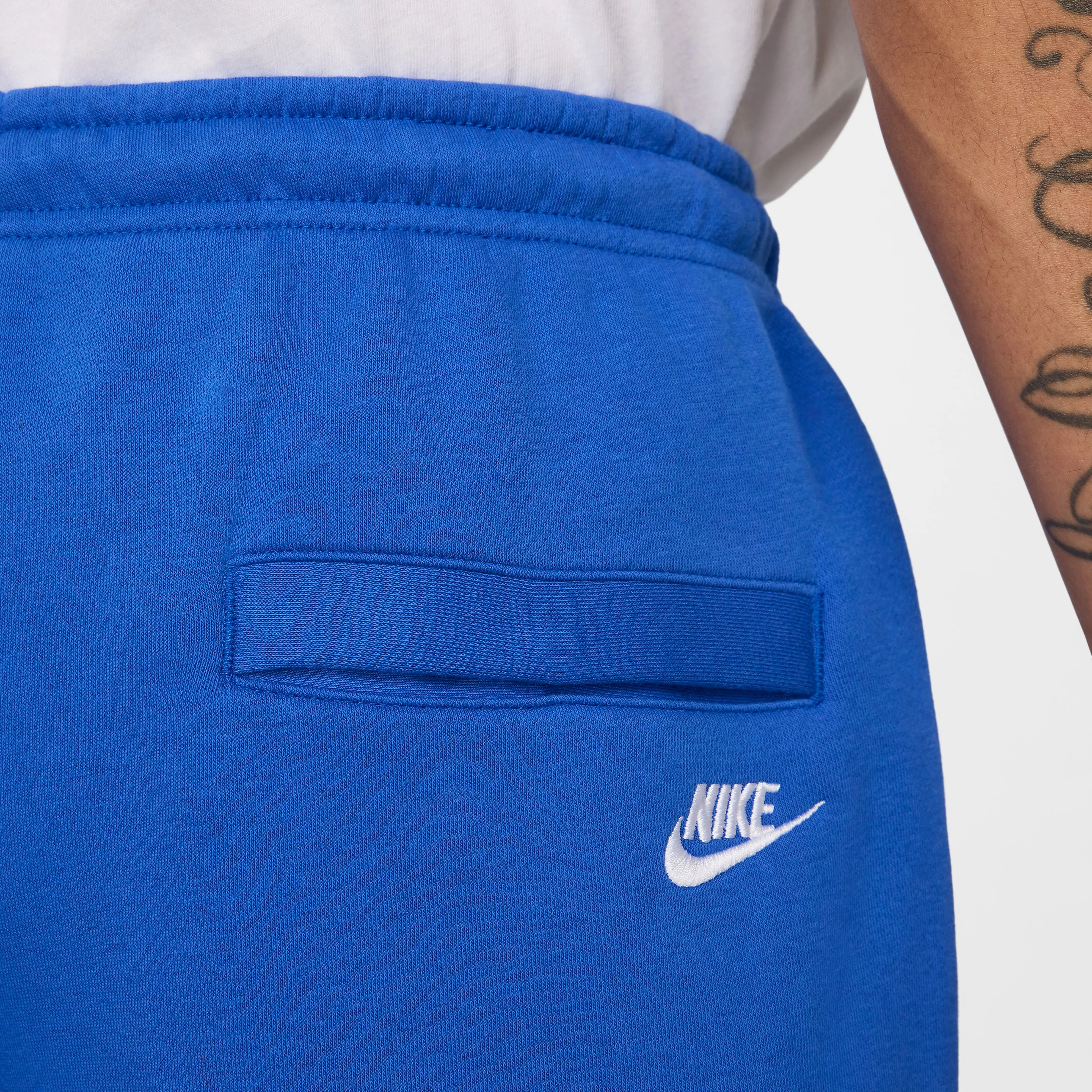 M NK CLUB BB CF PANT NSW GFX