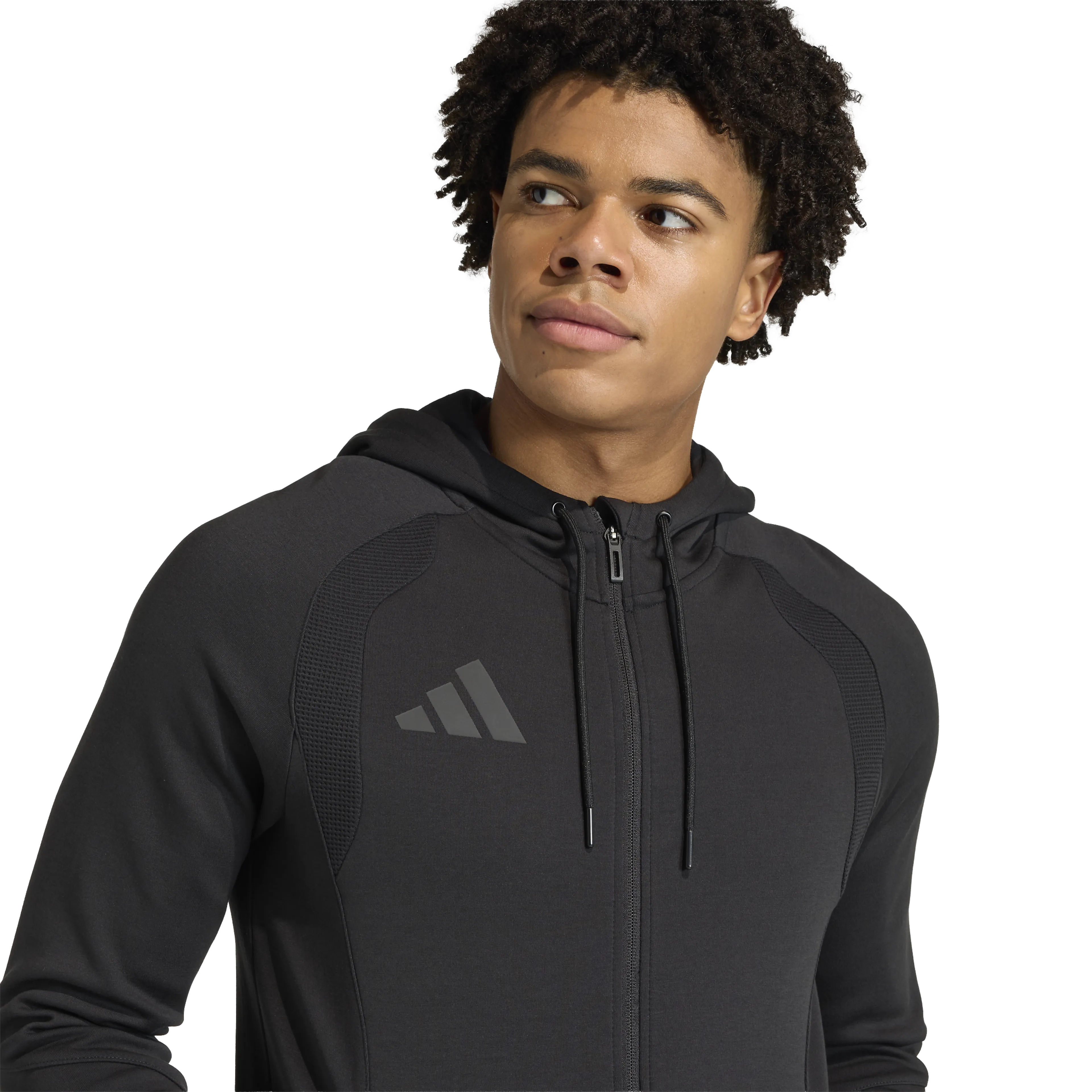 TIRO TRAVEL SWEAT HOODIE  