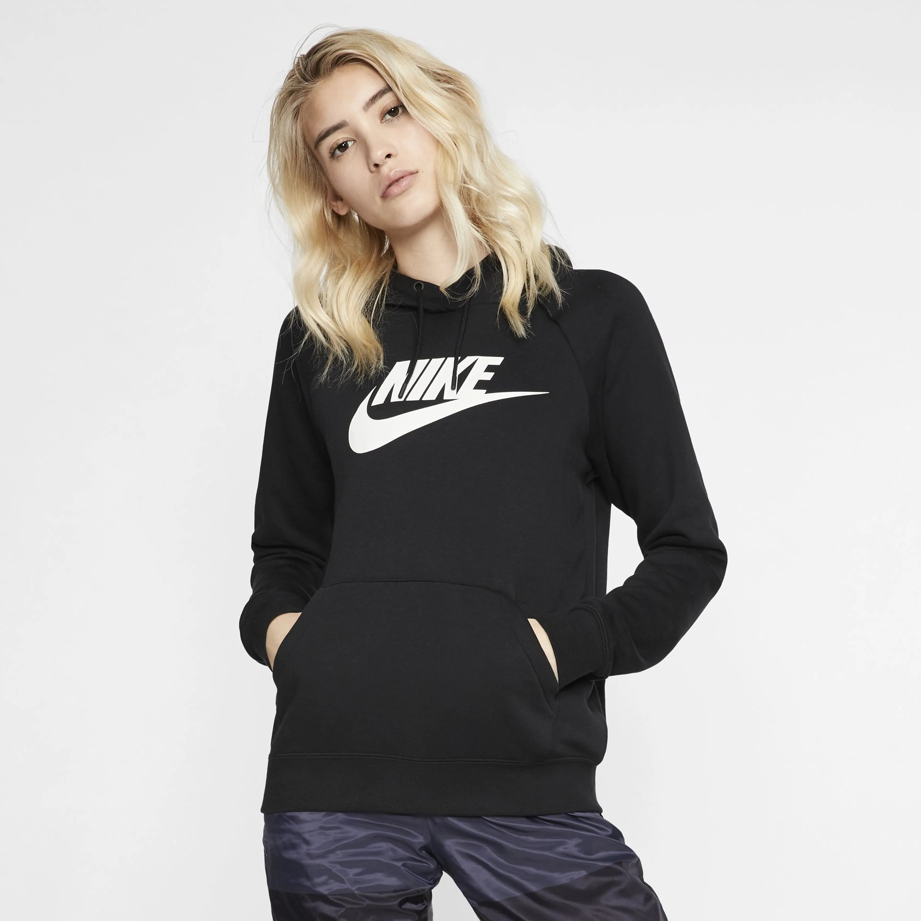 Essential Hoodie hettegenser dame