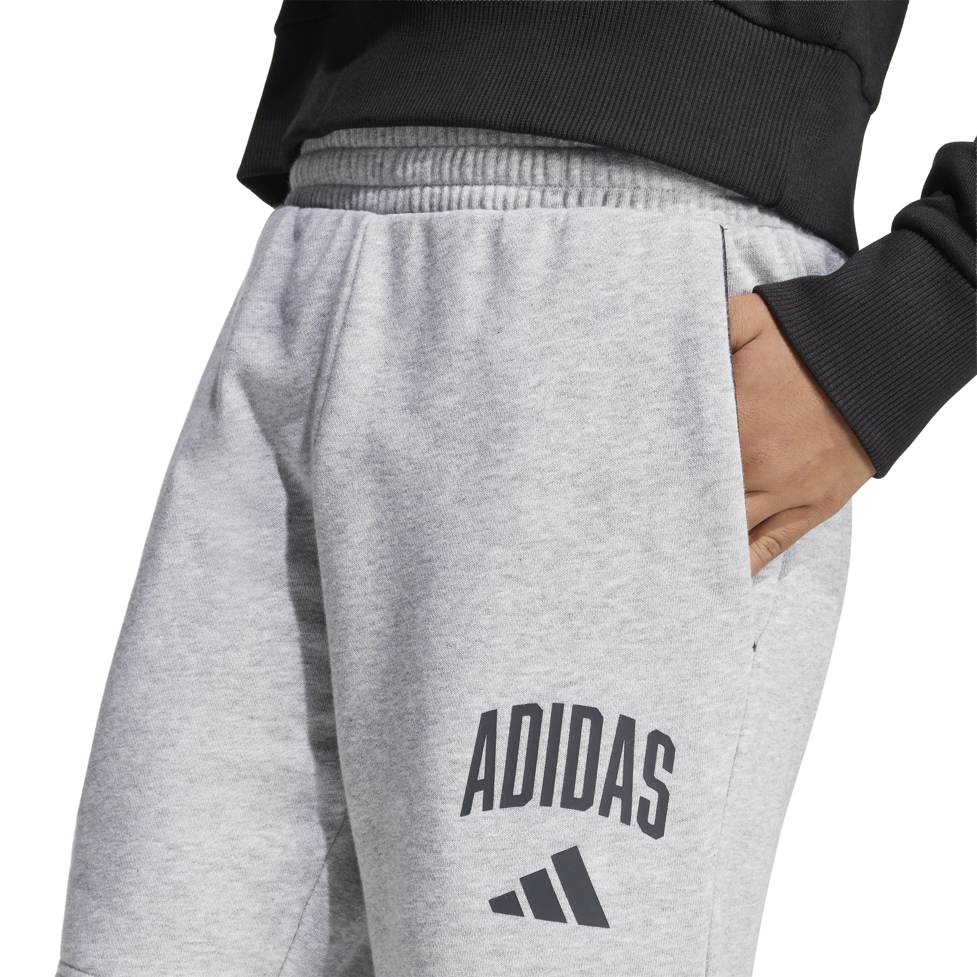 SEASONALS COLLEGIATE TYPOGRAPHY SHORT JUNIOR