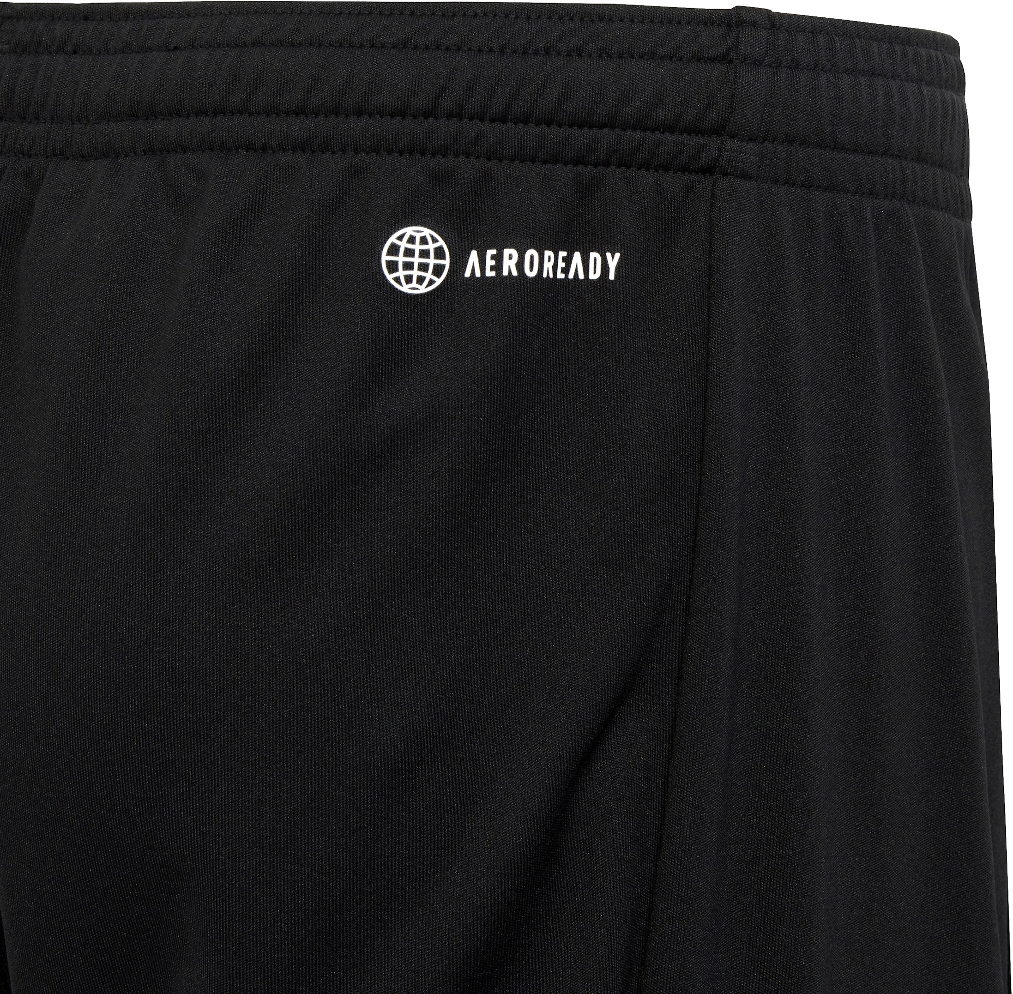 Train Essentials AEROREADY Logo shorts junior