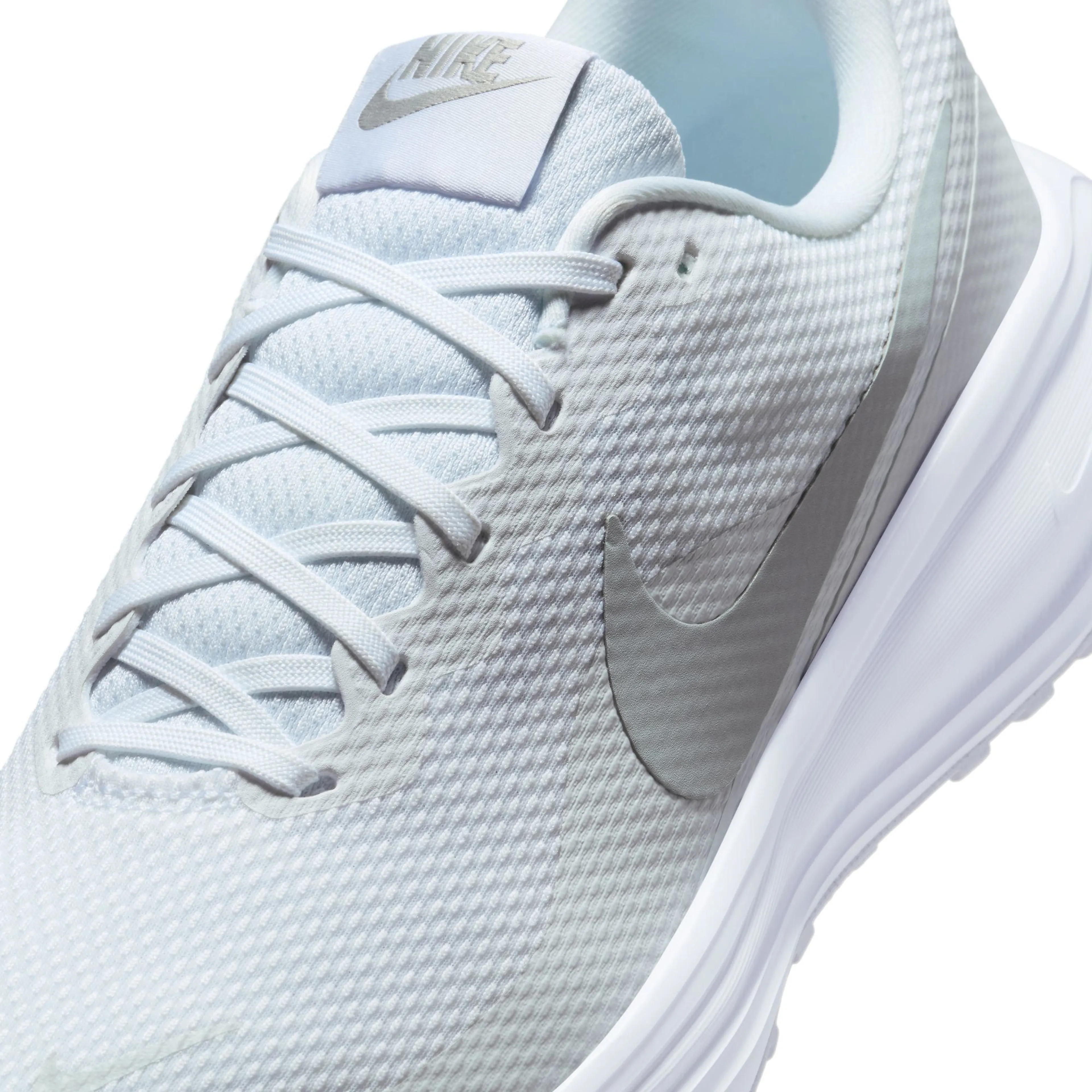 Revolution 8 Men's Road Running Shoes