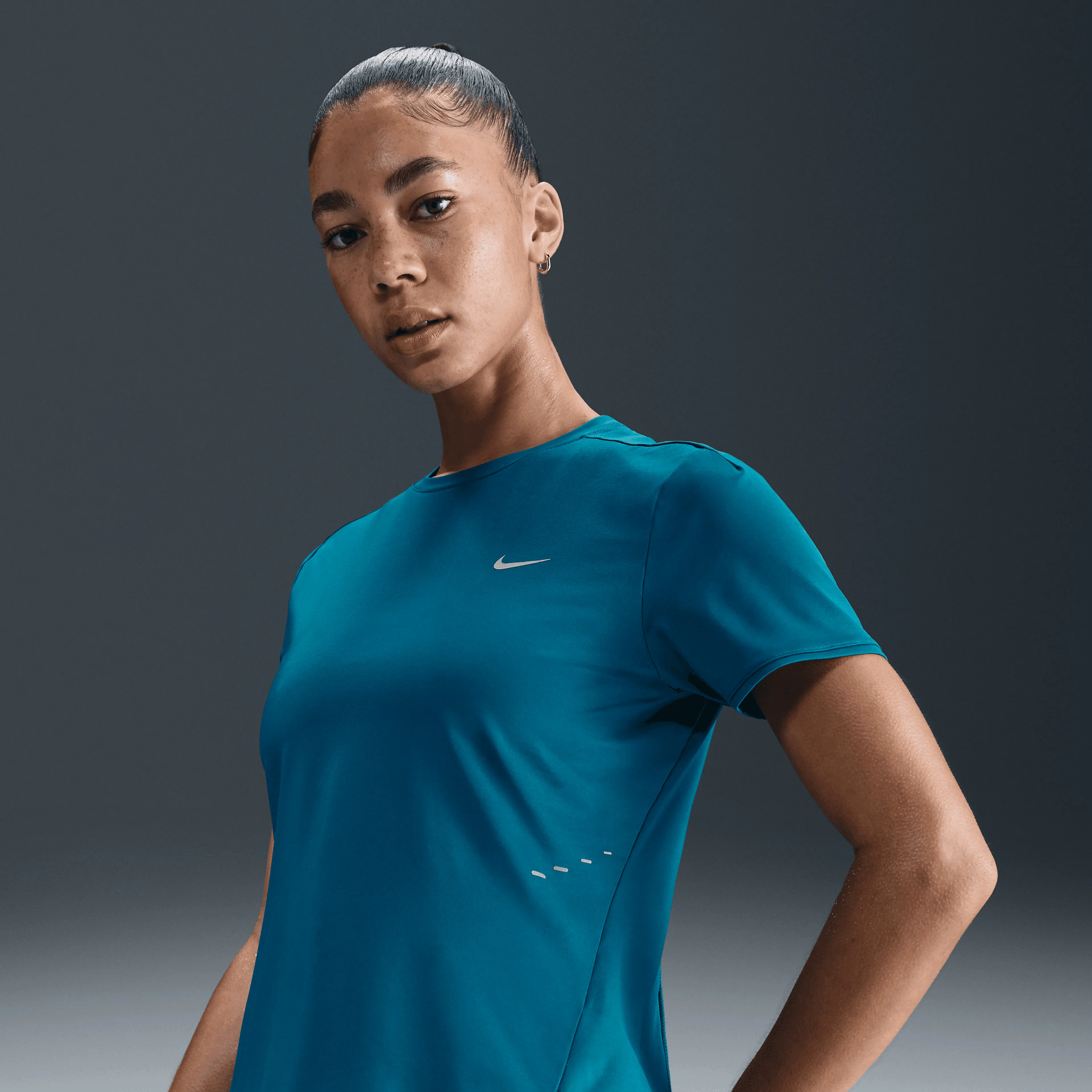 Swift Dri-FIT Short Sleeve Top