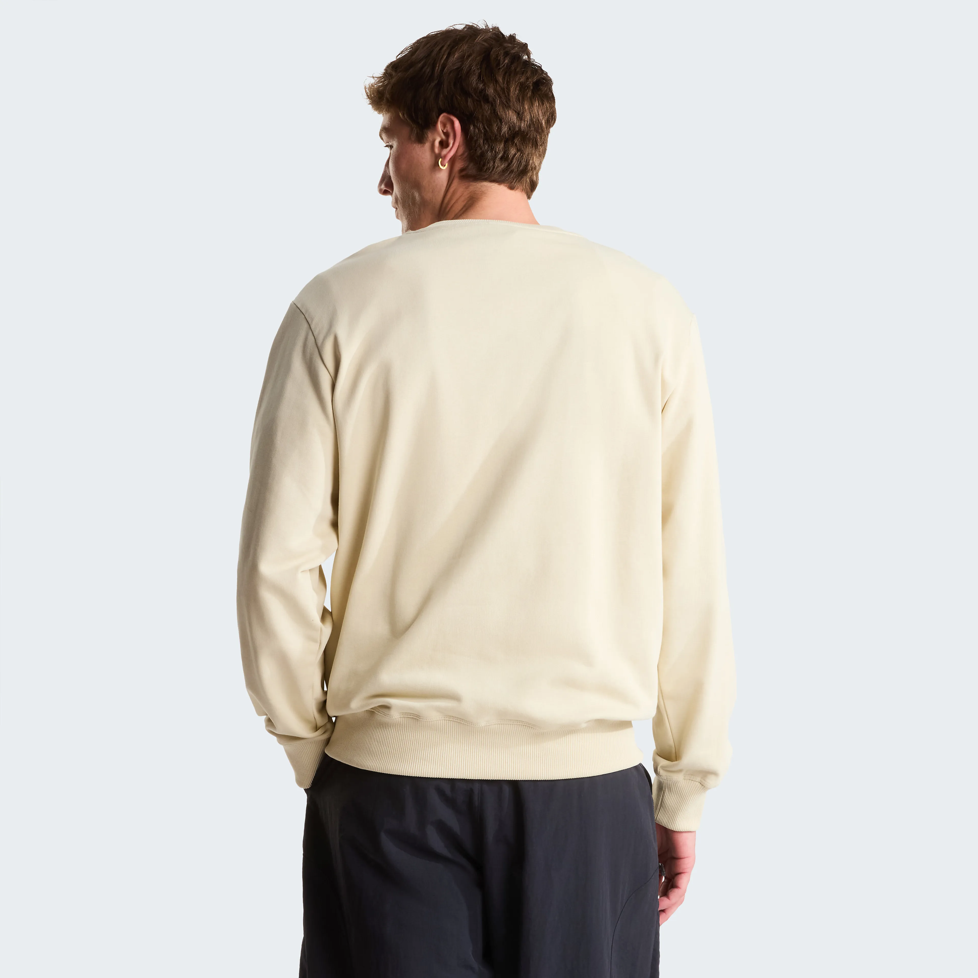 U ESSENTIAL LIGHT RELAXED CREW