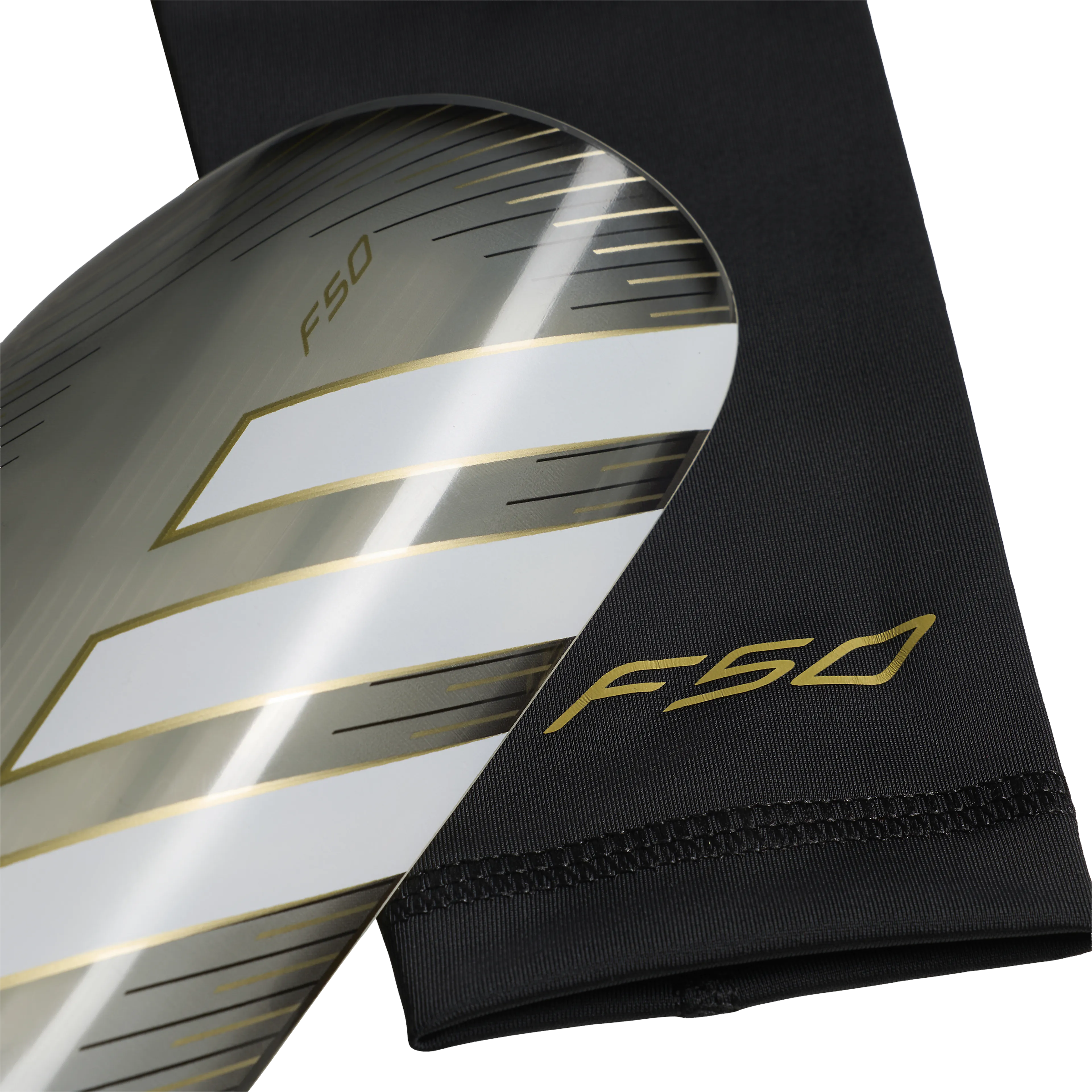 F50 League Leggskinn