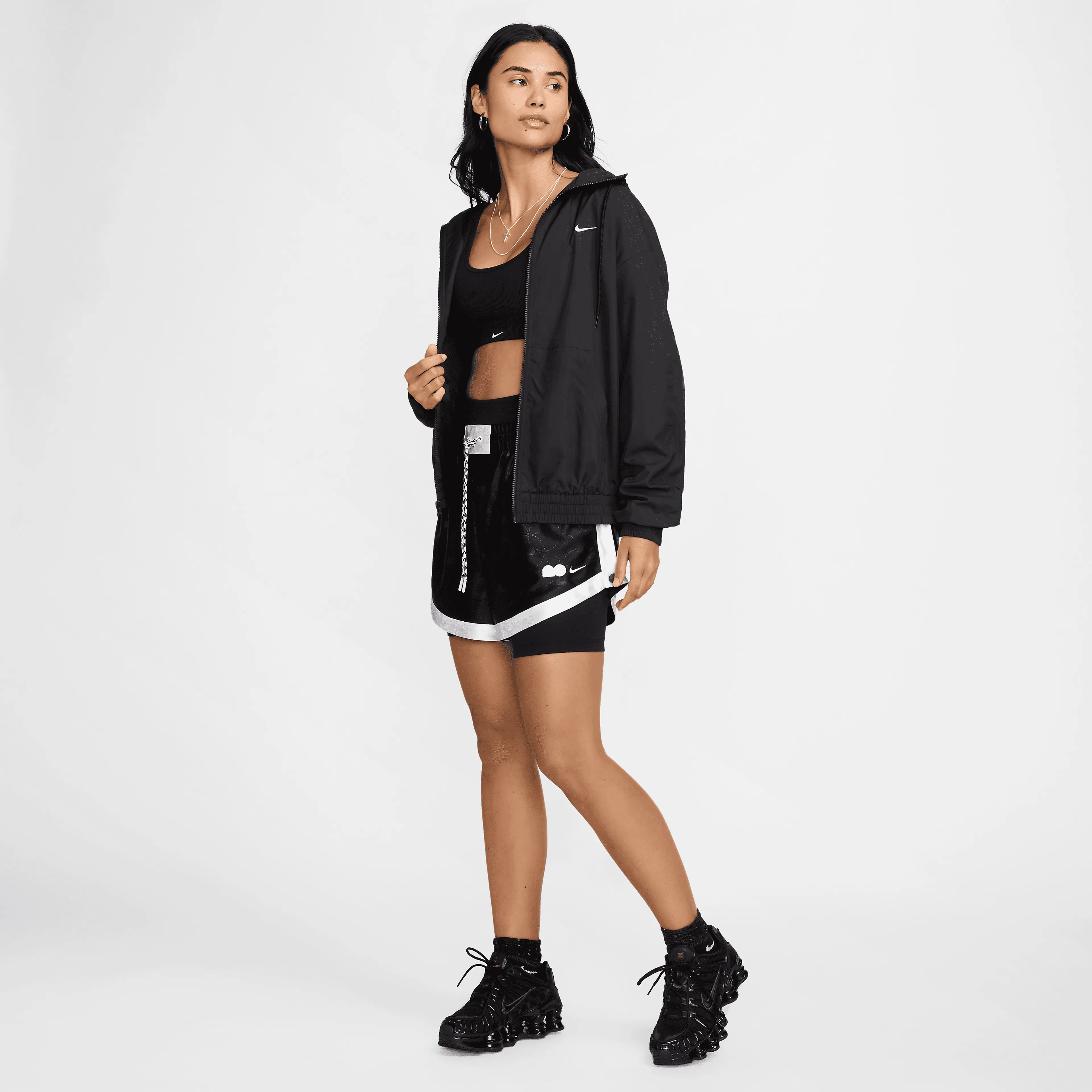 Sportswear Classic Wovens Women's Loose UV Hooded Jacket
