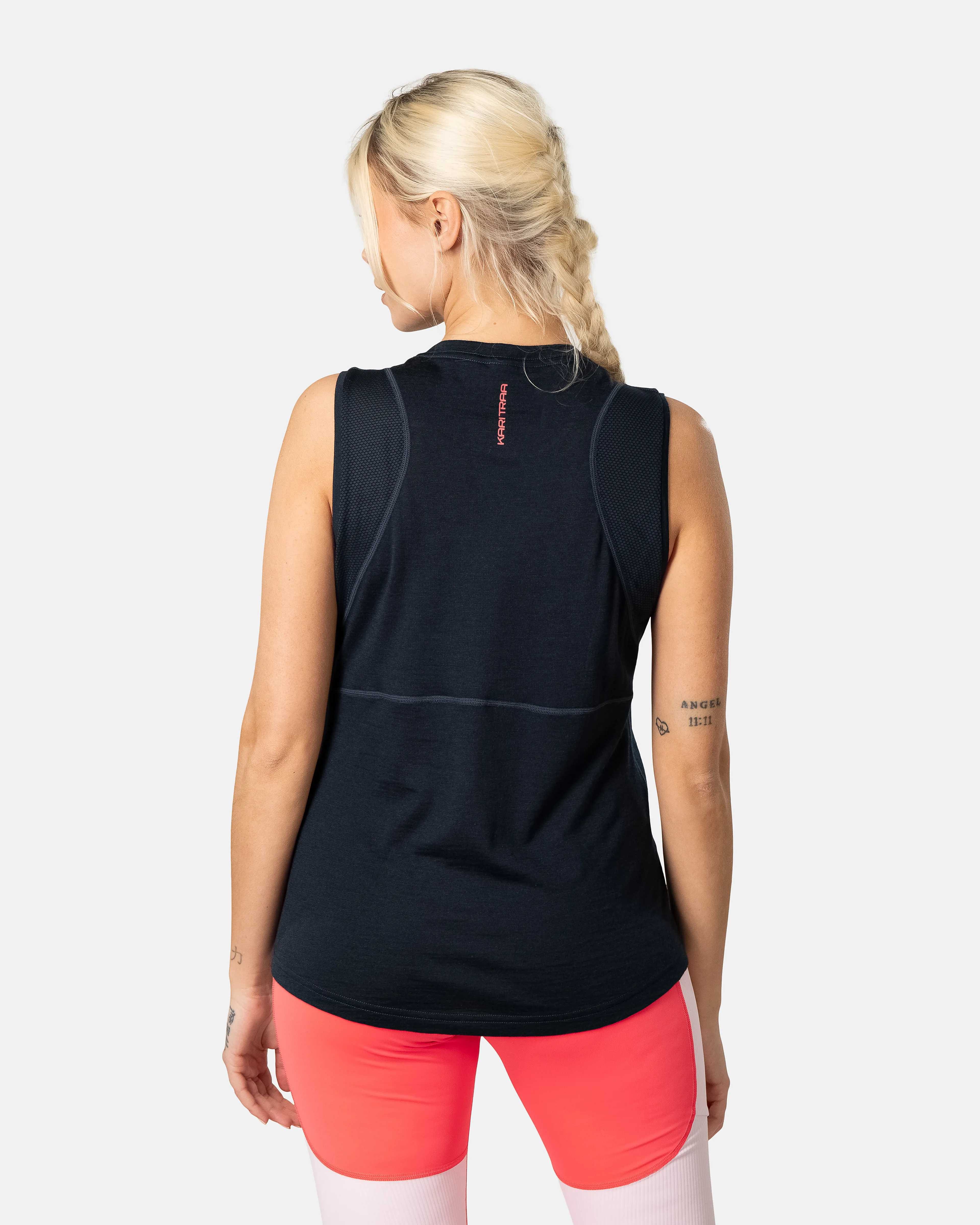 EMBLA WOOL TOP