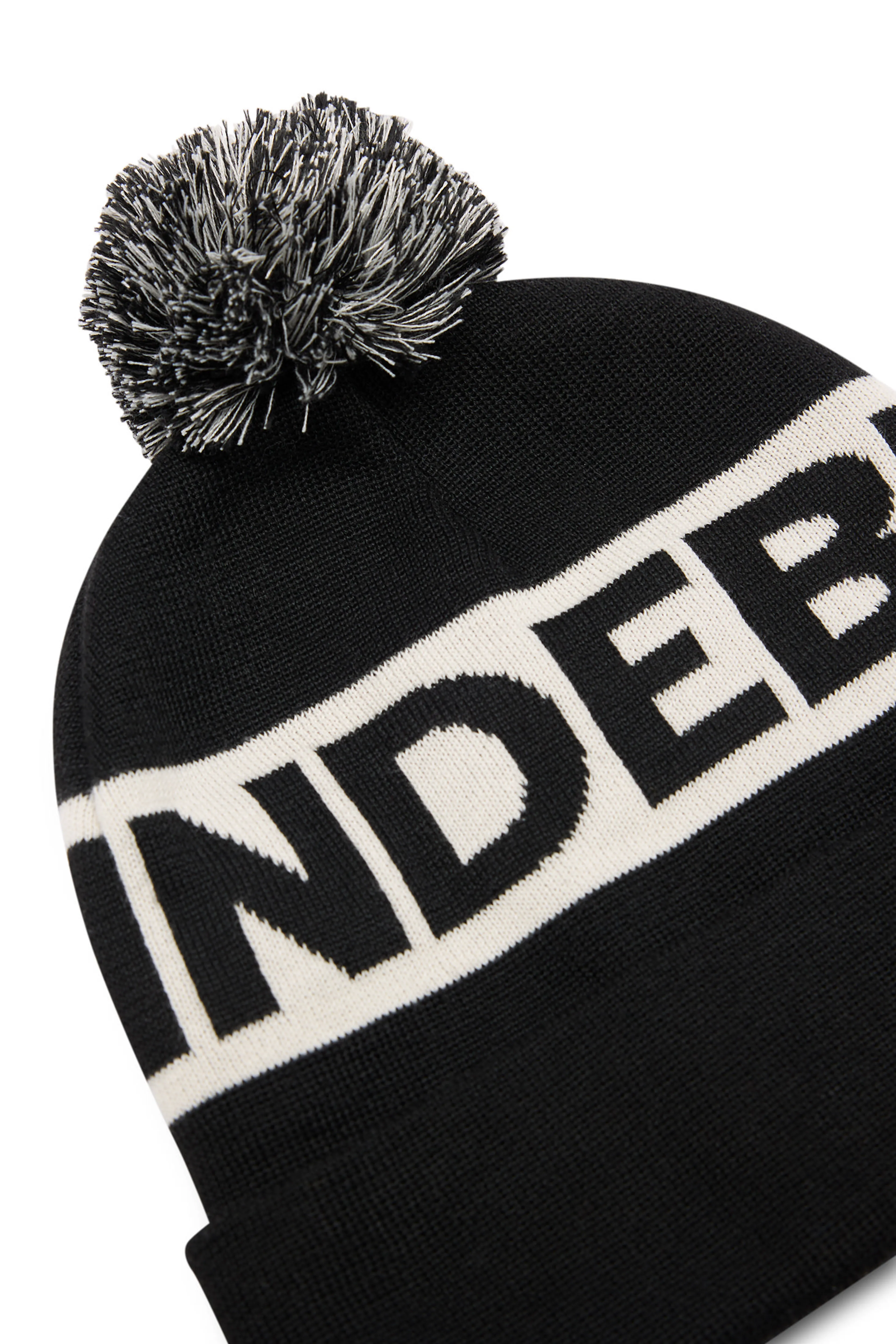 Tilo Beanie