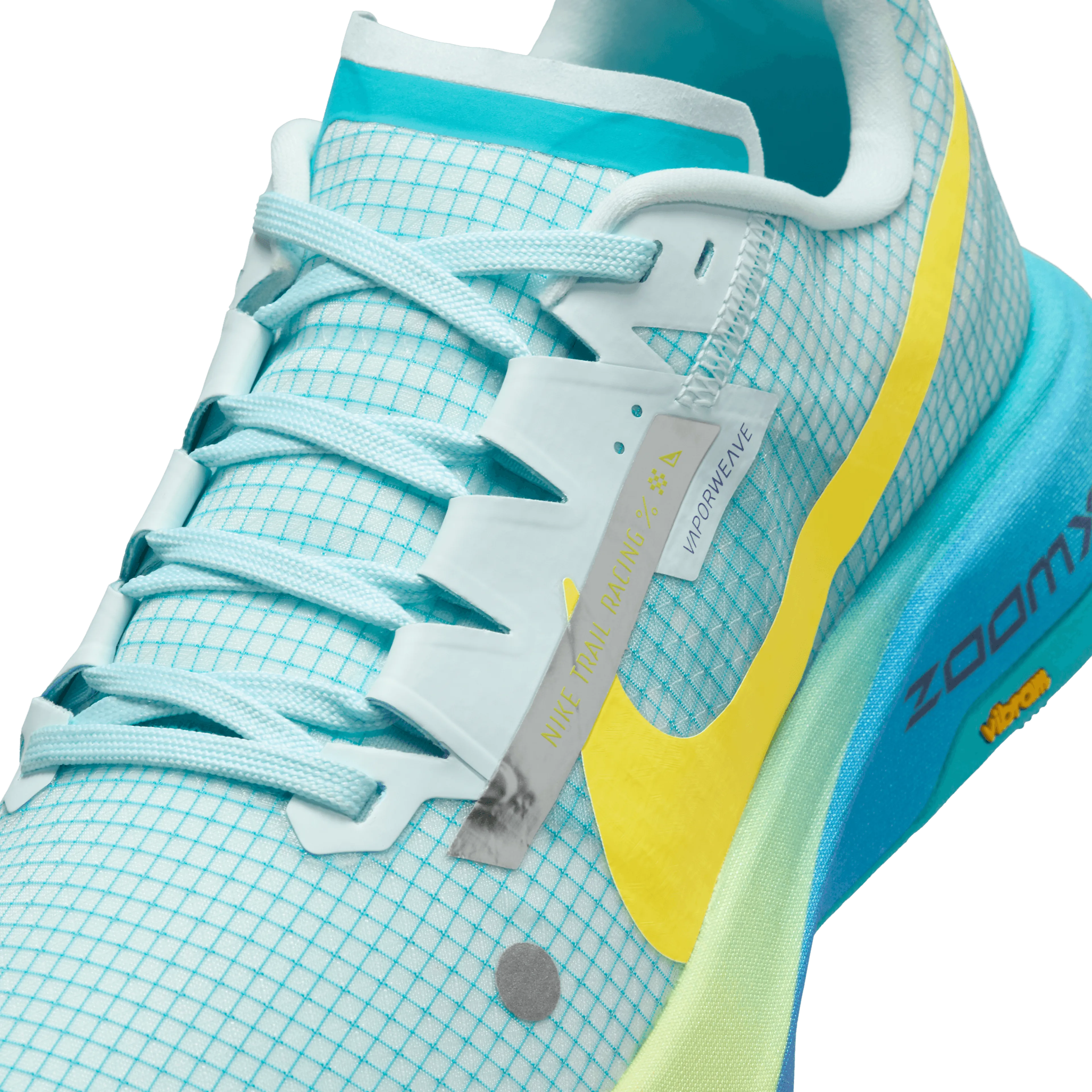 ZOOMX M ULTRAFLY TRAIL