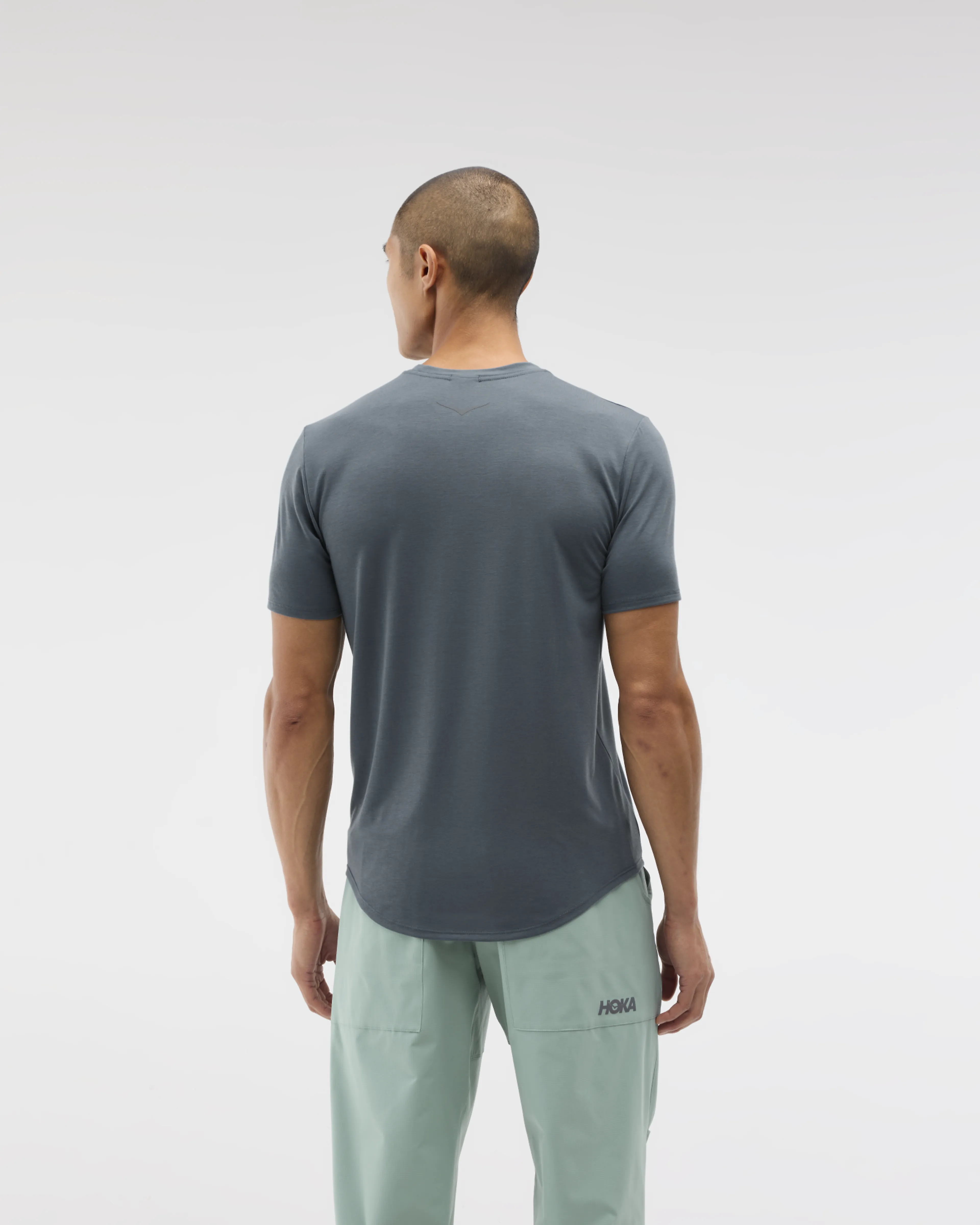 M HOKA ESSENTIAL TEE