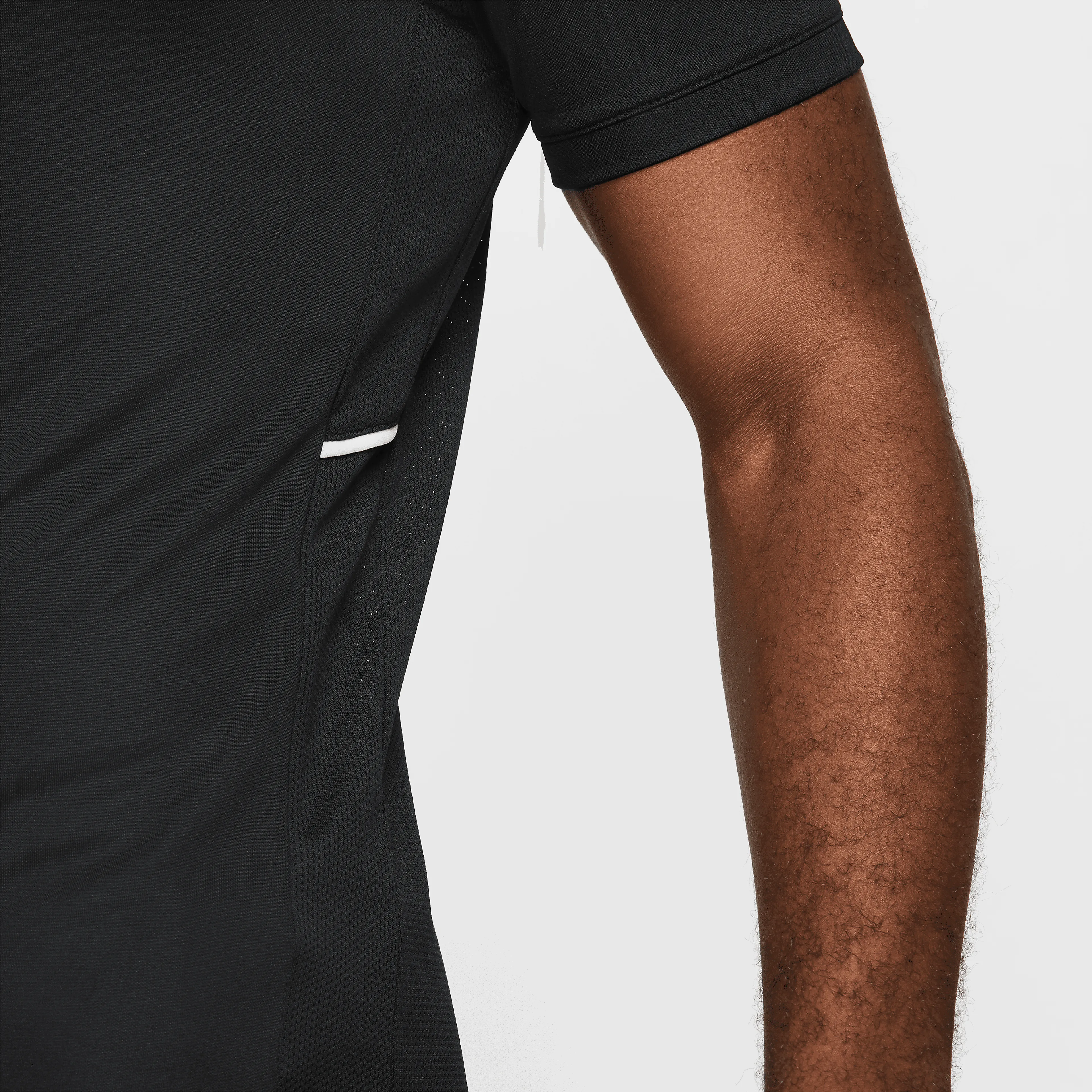  Academy Dri-FIT Short-Sleeve Soccer Top