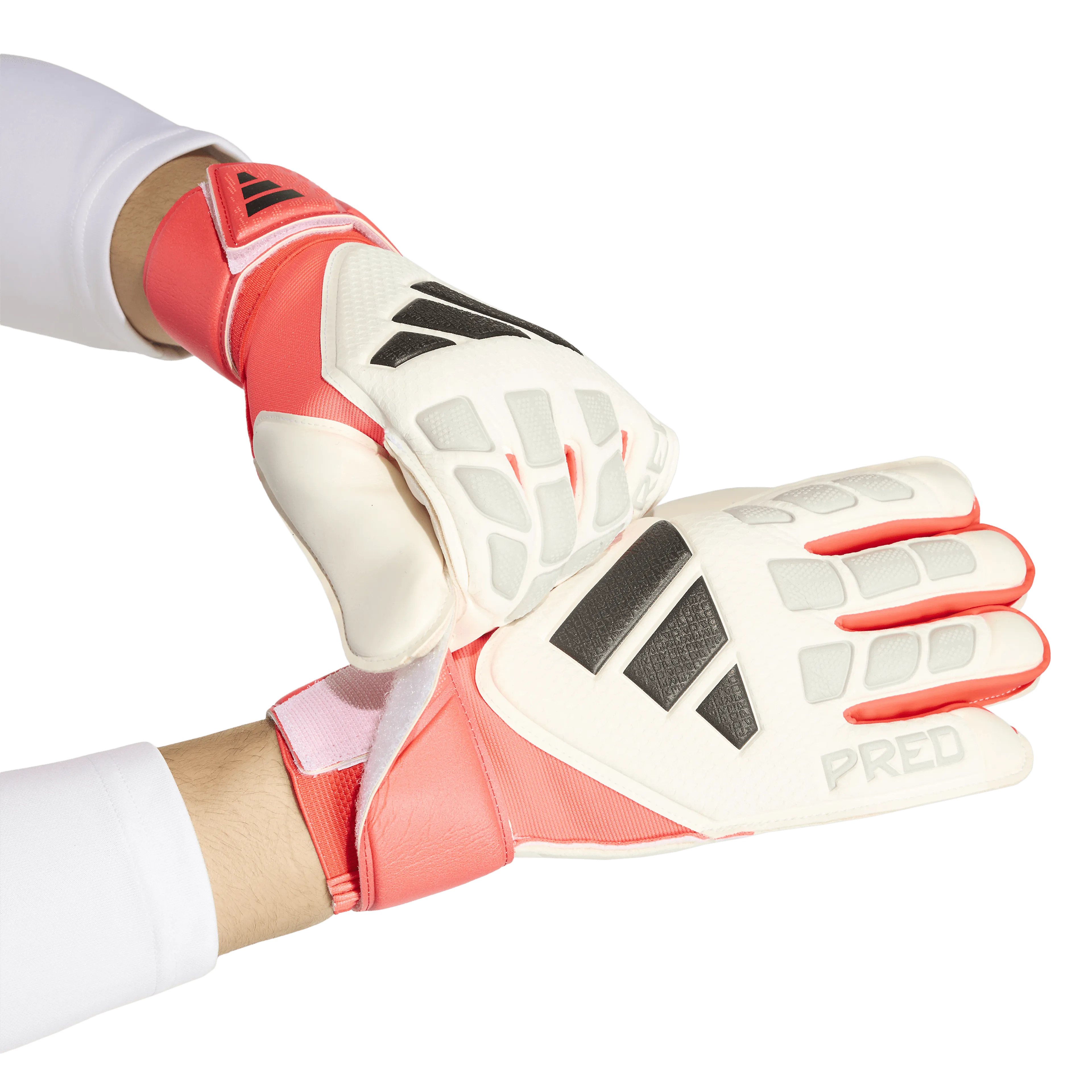PREDATOR GOALKEEPER GLOVE MATCH  