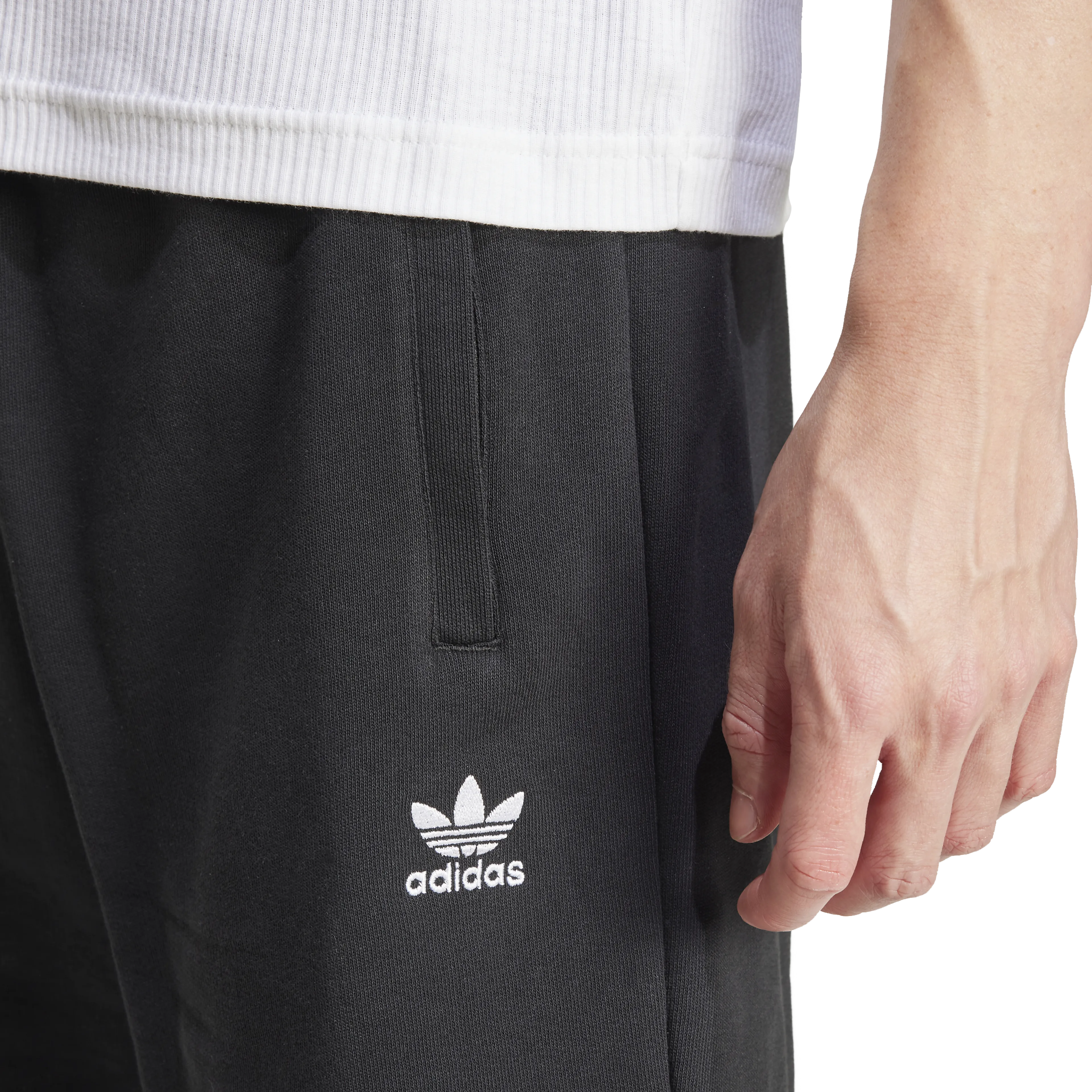 Essentials Trefoil Shorts