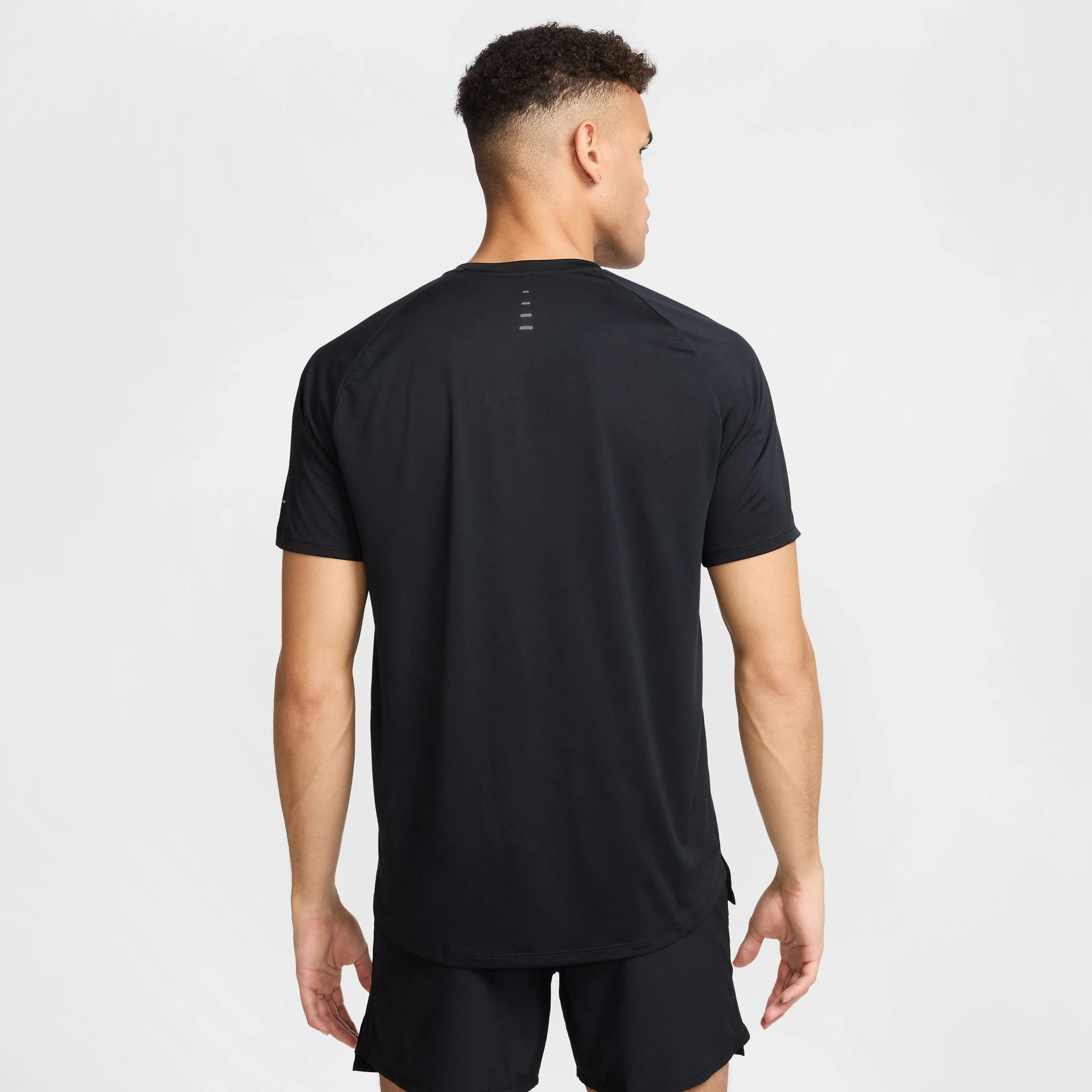 Dri-FIT ADV STRIDE SS TOP