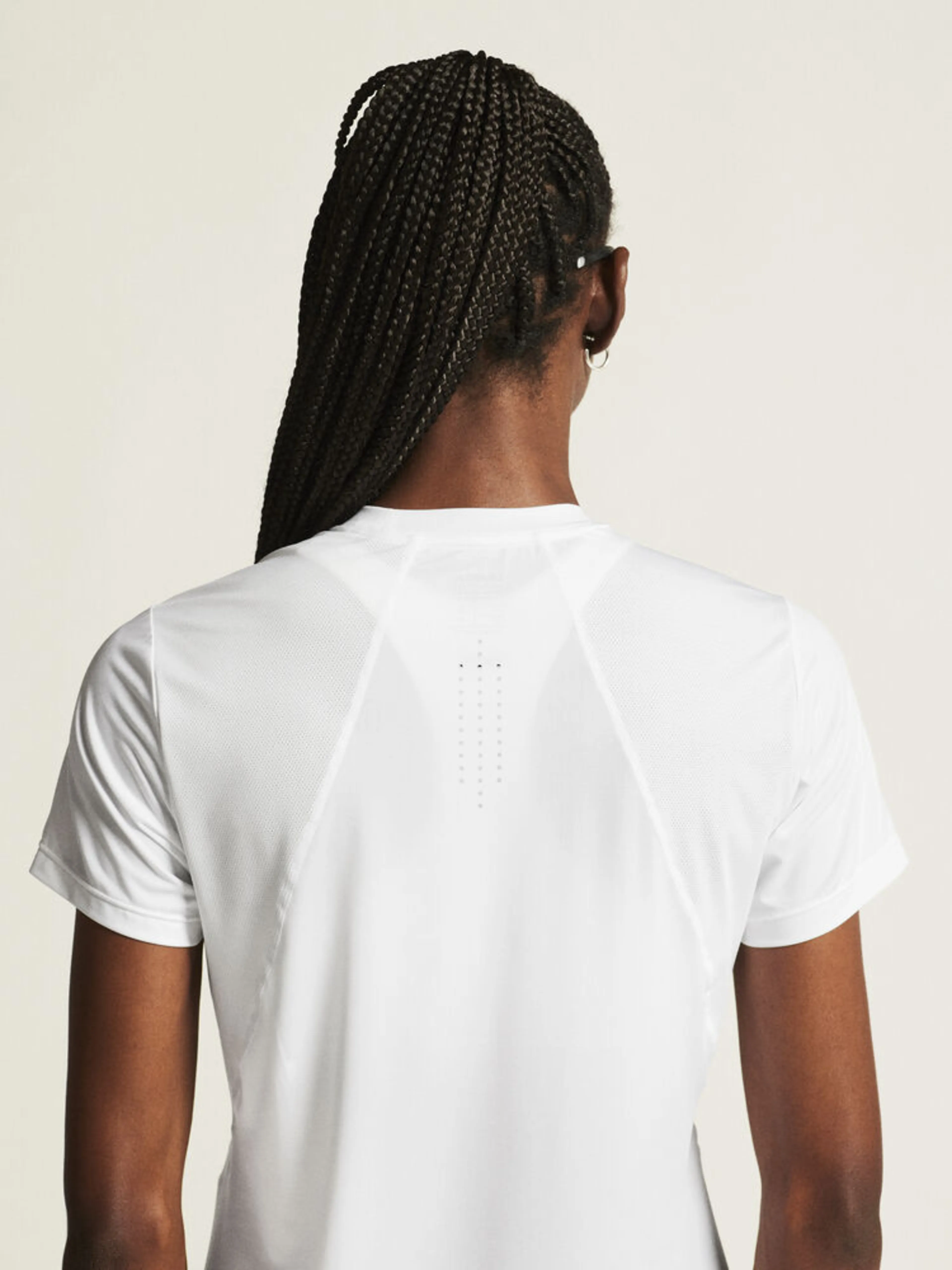 Adv Essence Ss Tee 2 W