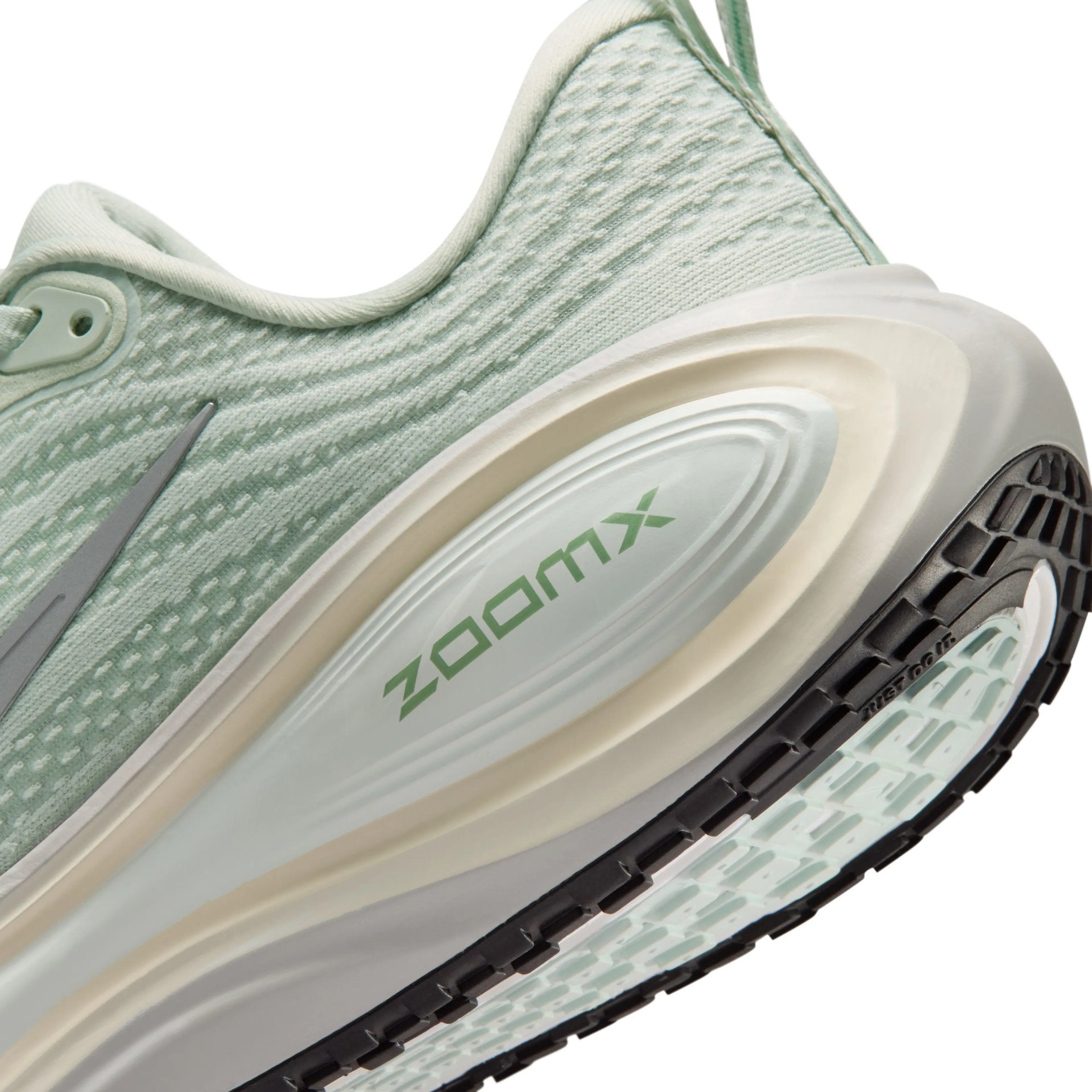 Vomero Plus Women's Road Running Shoes