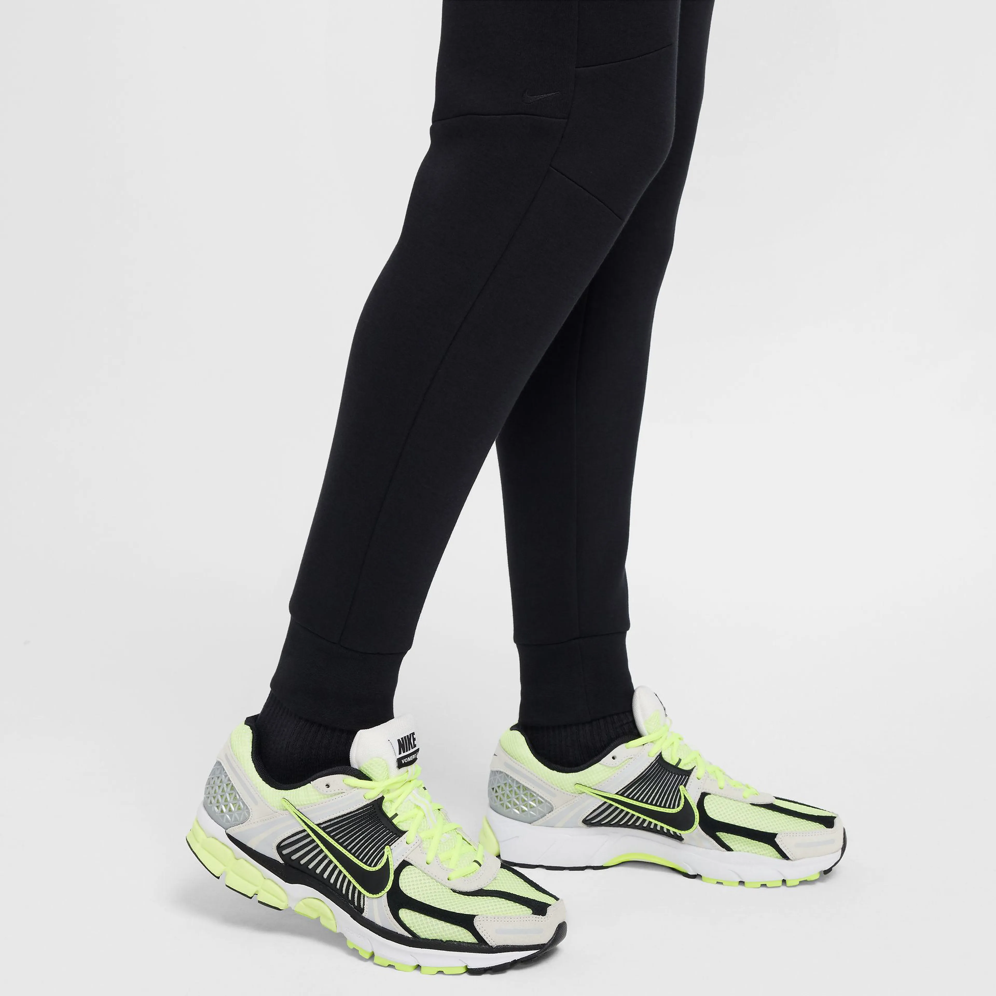 Tech Men's Fleece Joggers