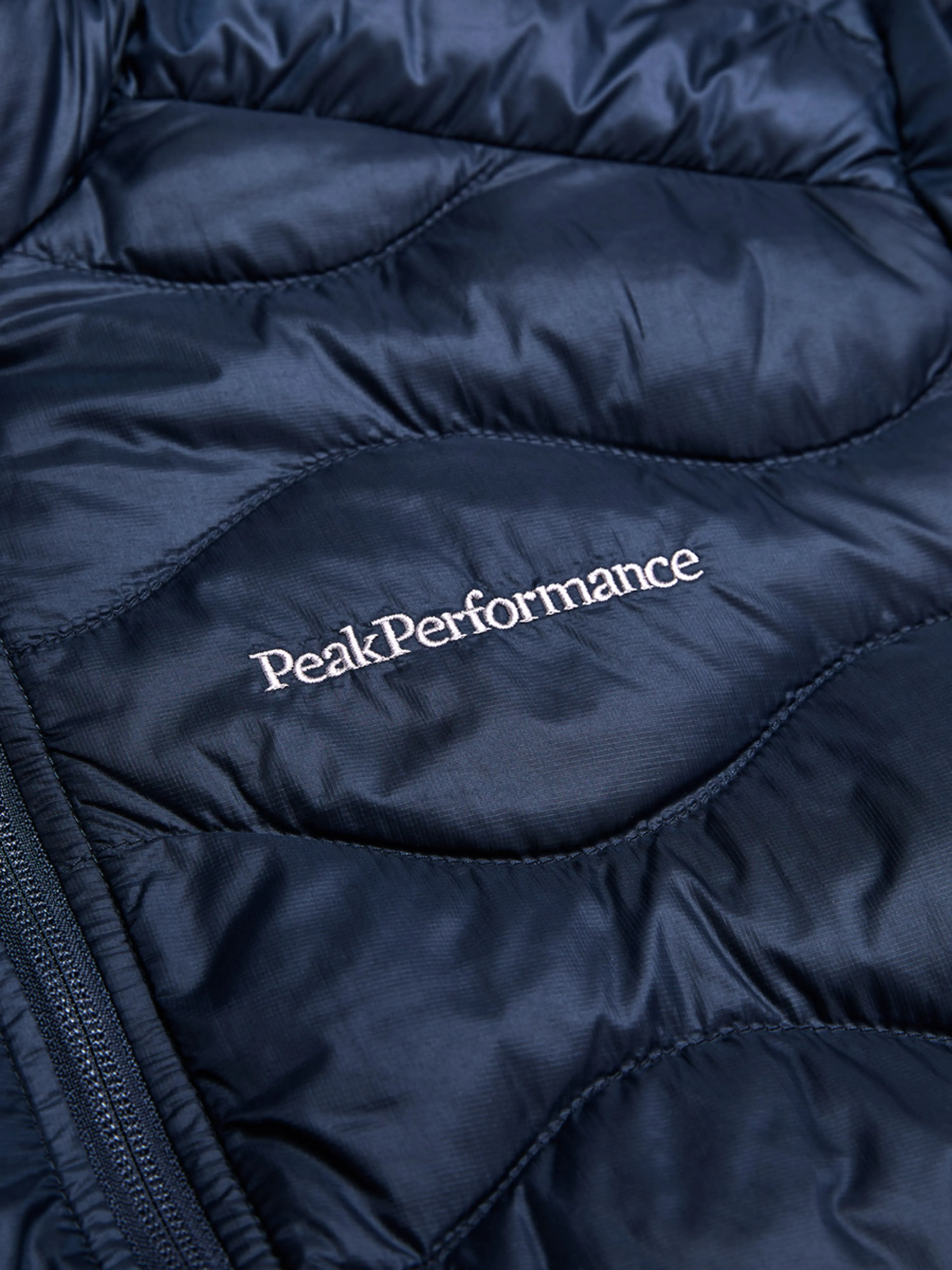M Helium Down Hood Jacket