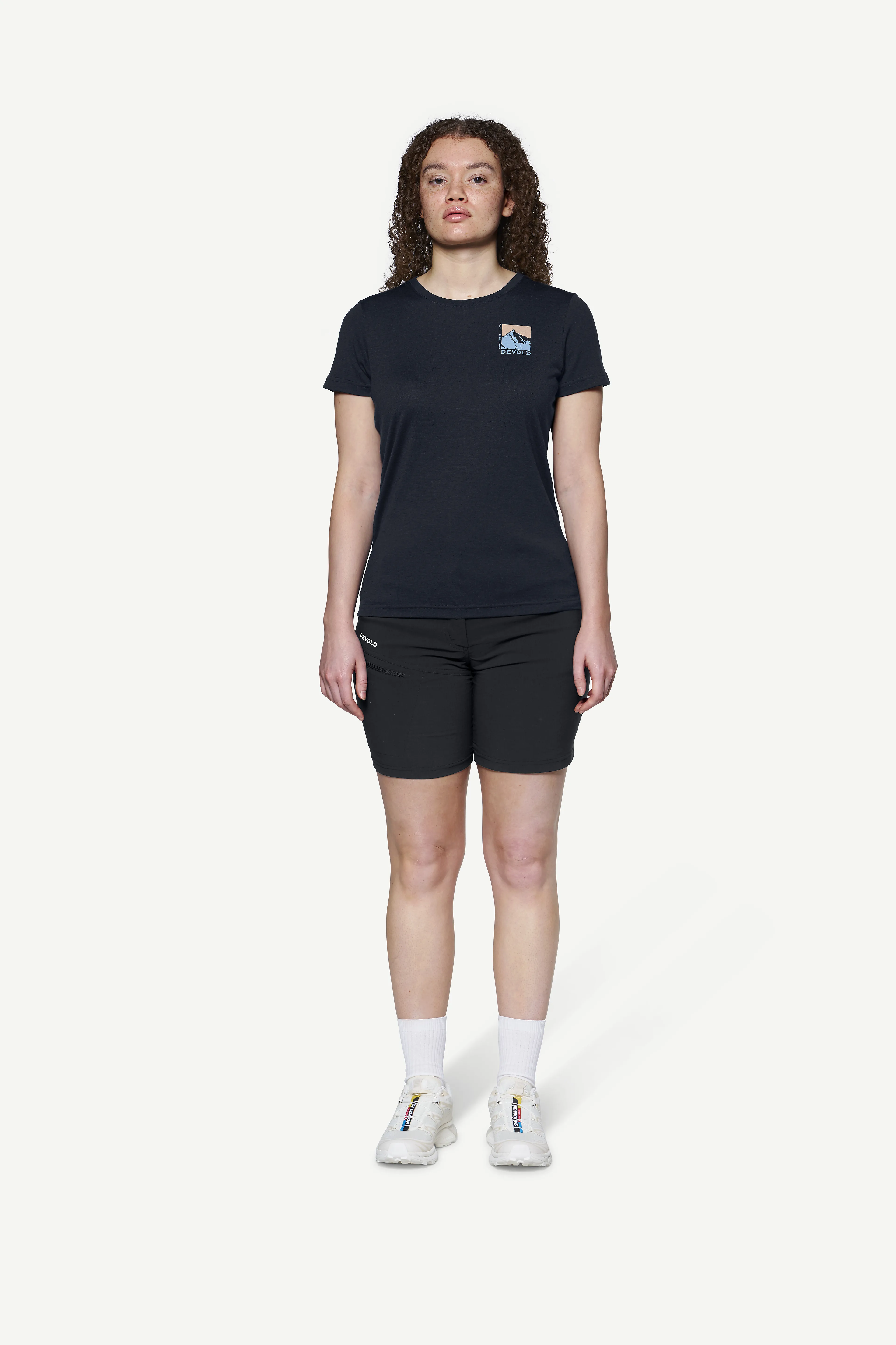 CLASSIC "SUMMIT" TEE WMN
