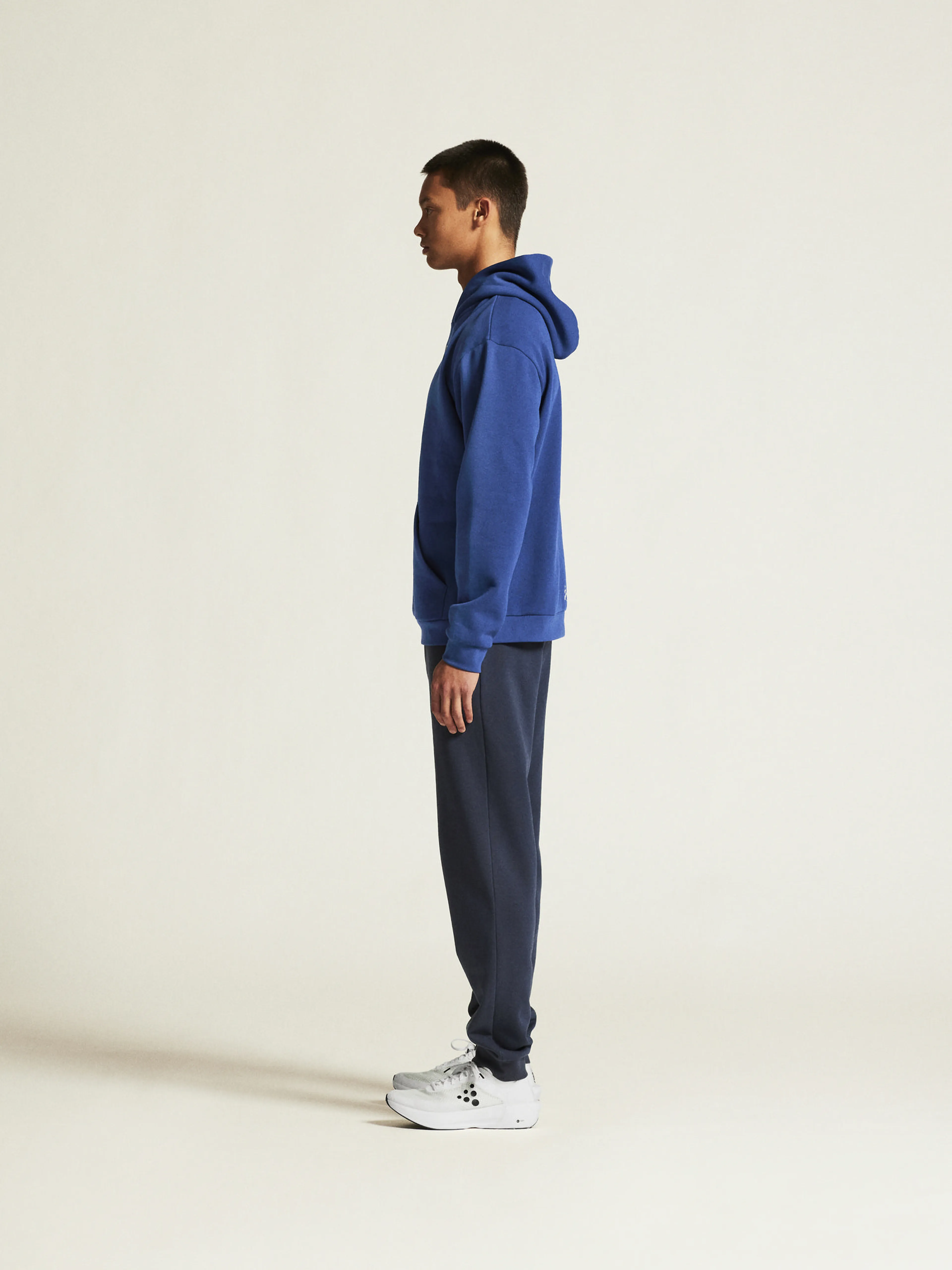 Community 2.0 Logo Hoodie M Community 2.0 Logo Hoodie M