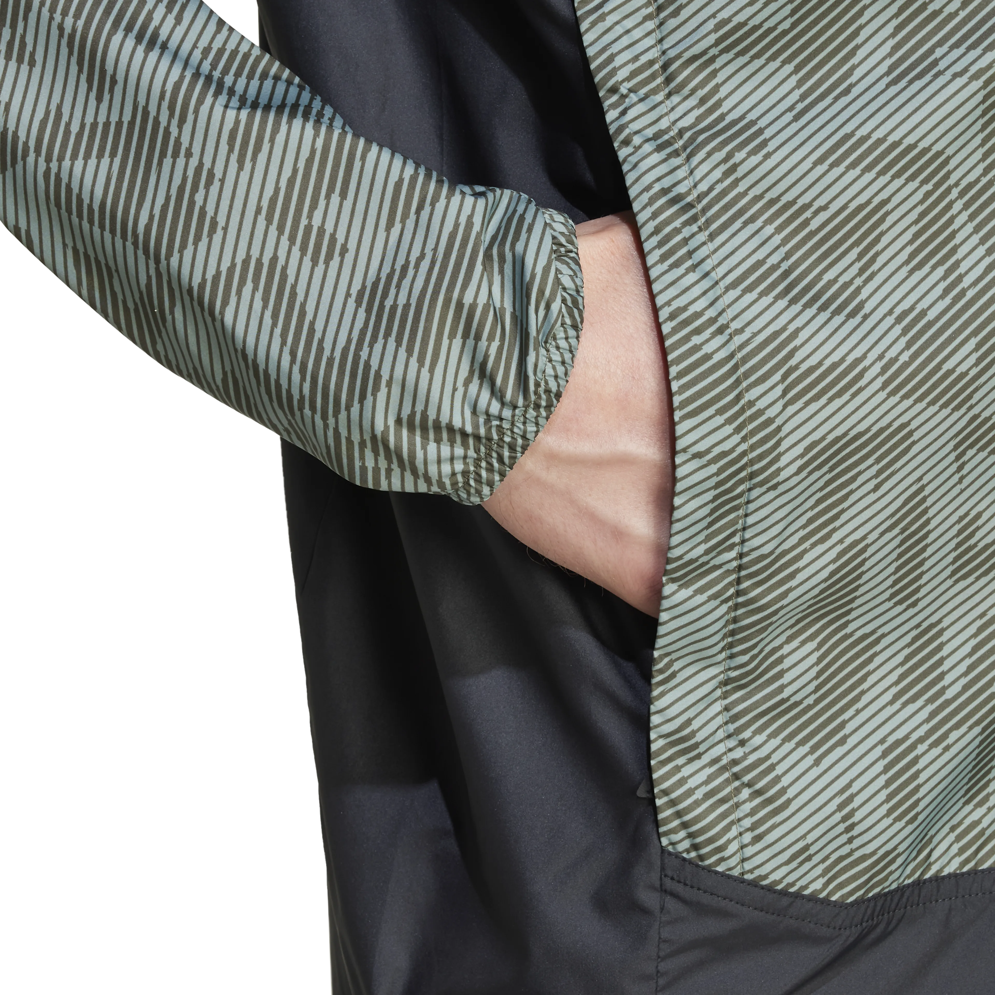 TRAIL WIND J