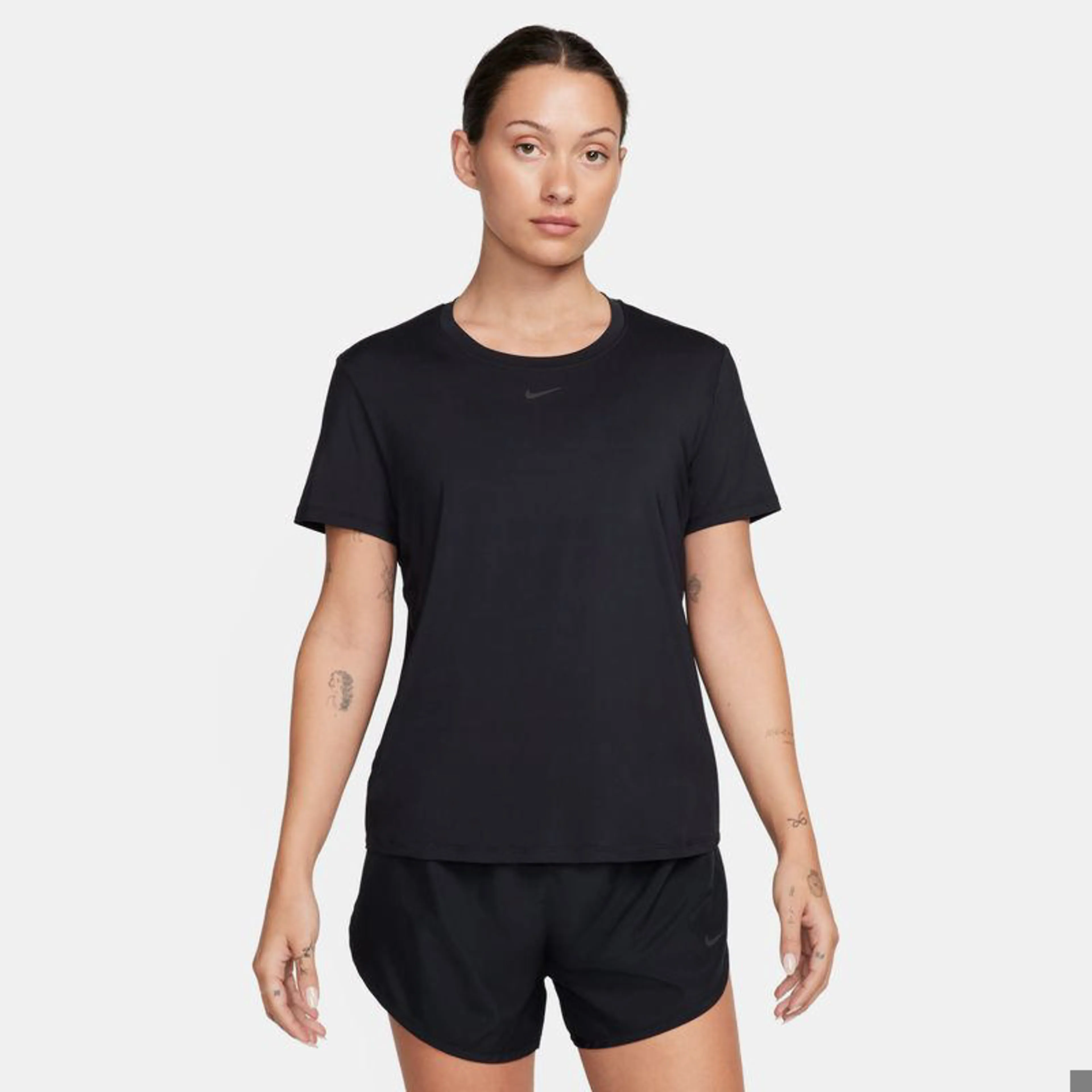 BLACK/BLACK