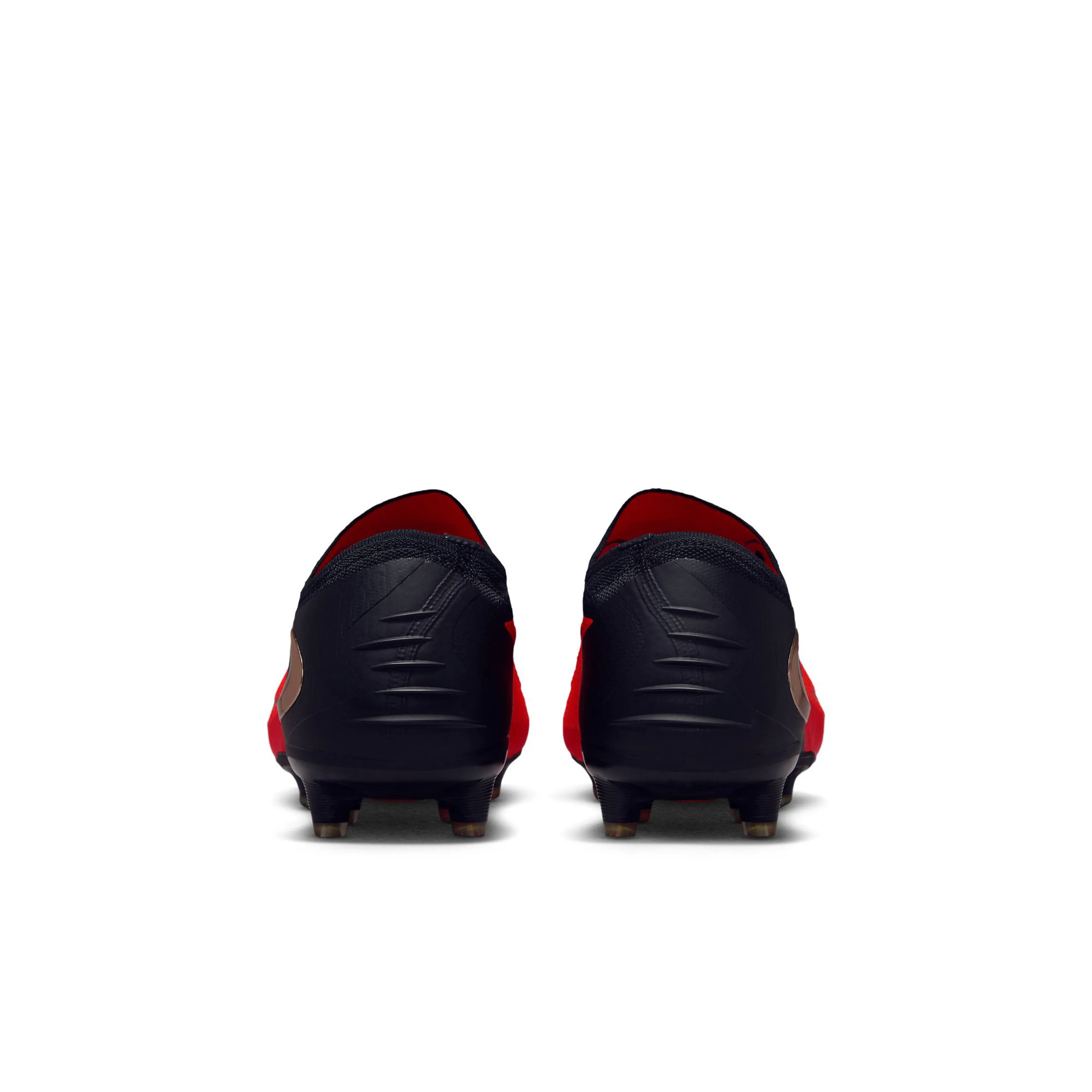 Phantom 6 Low Elite Artificial-Grass Fotballsko Kunstgress