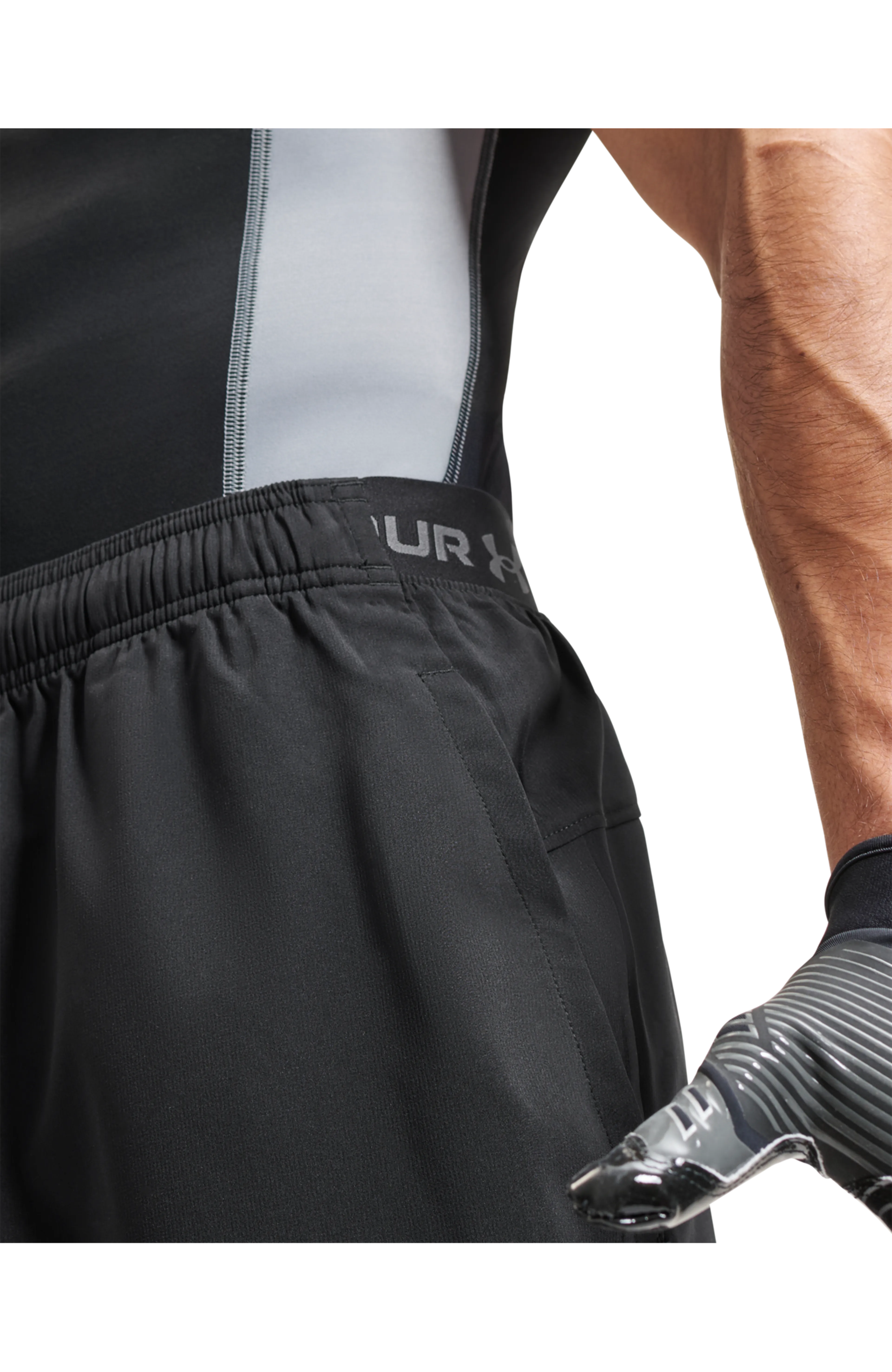 UA Vanish Wven Short 2.0 6in