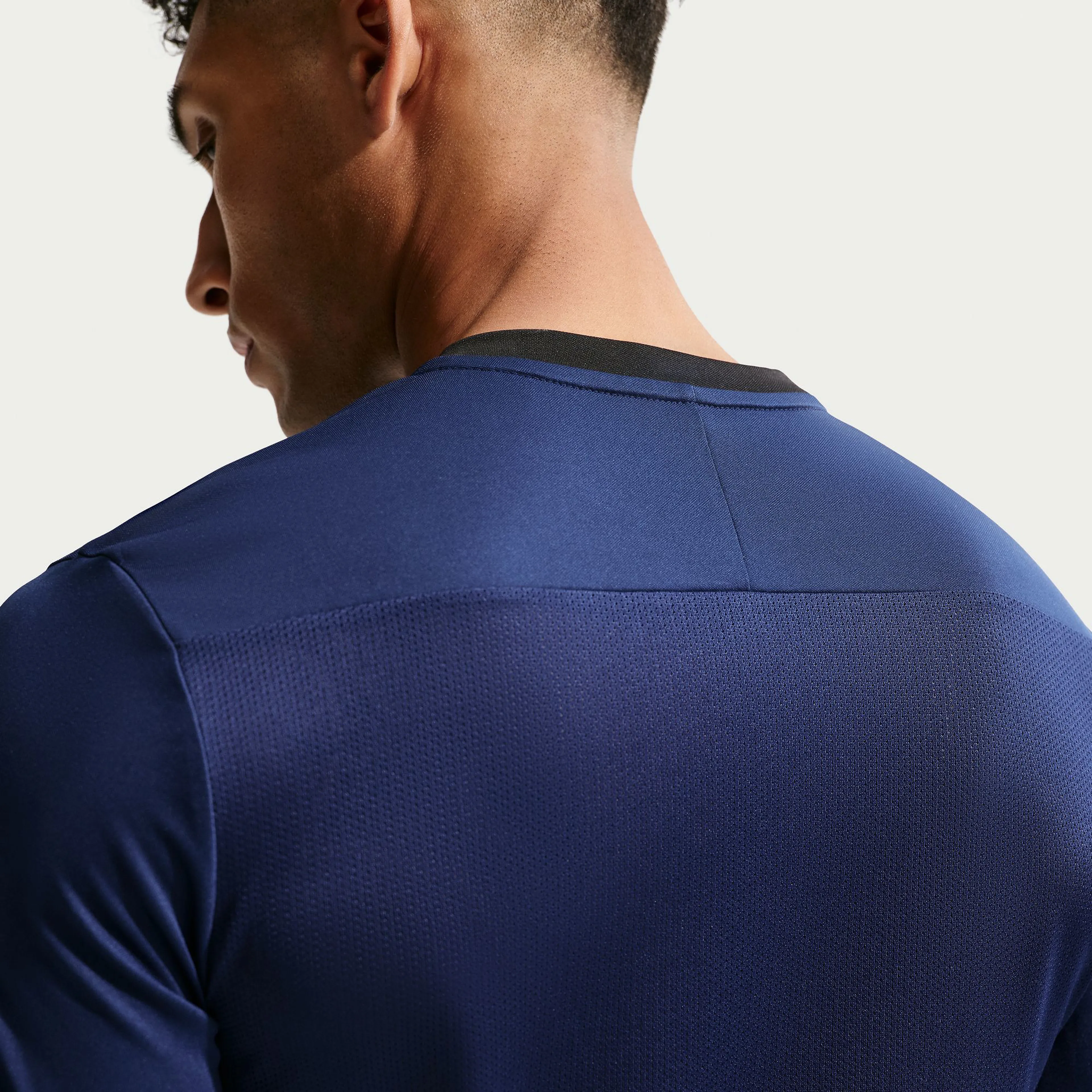 Academy Men's Dri-FIT Short-Sleeve Soccer Top